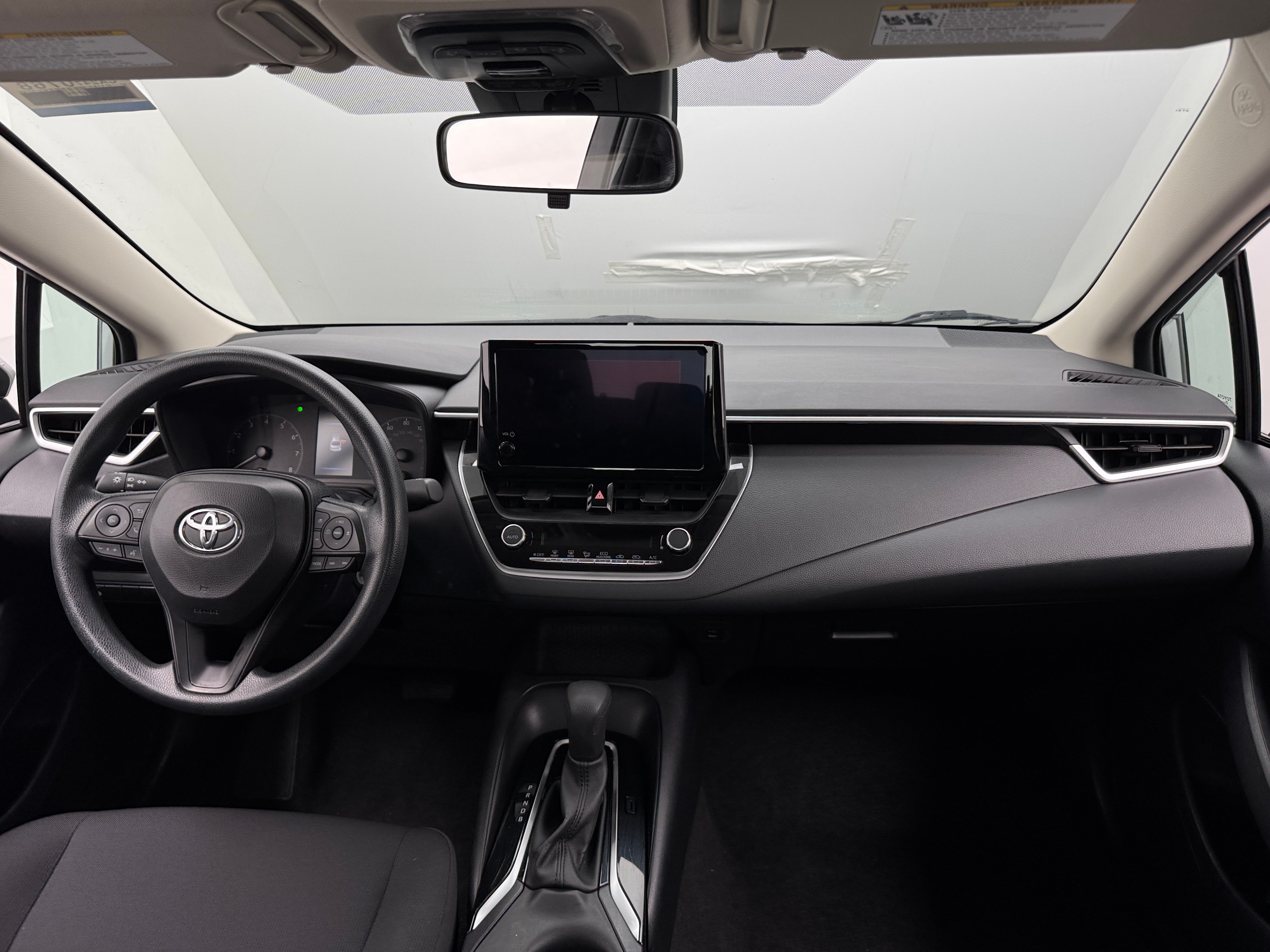 2024 Toyota Corolla LE 3