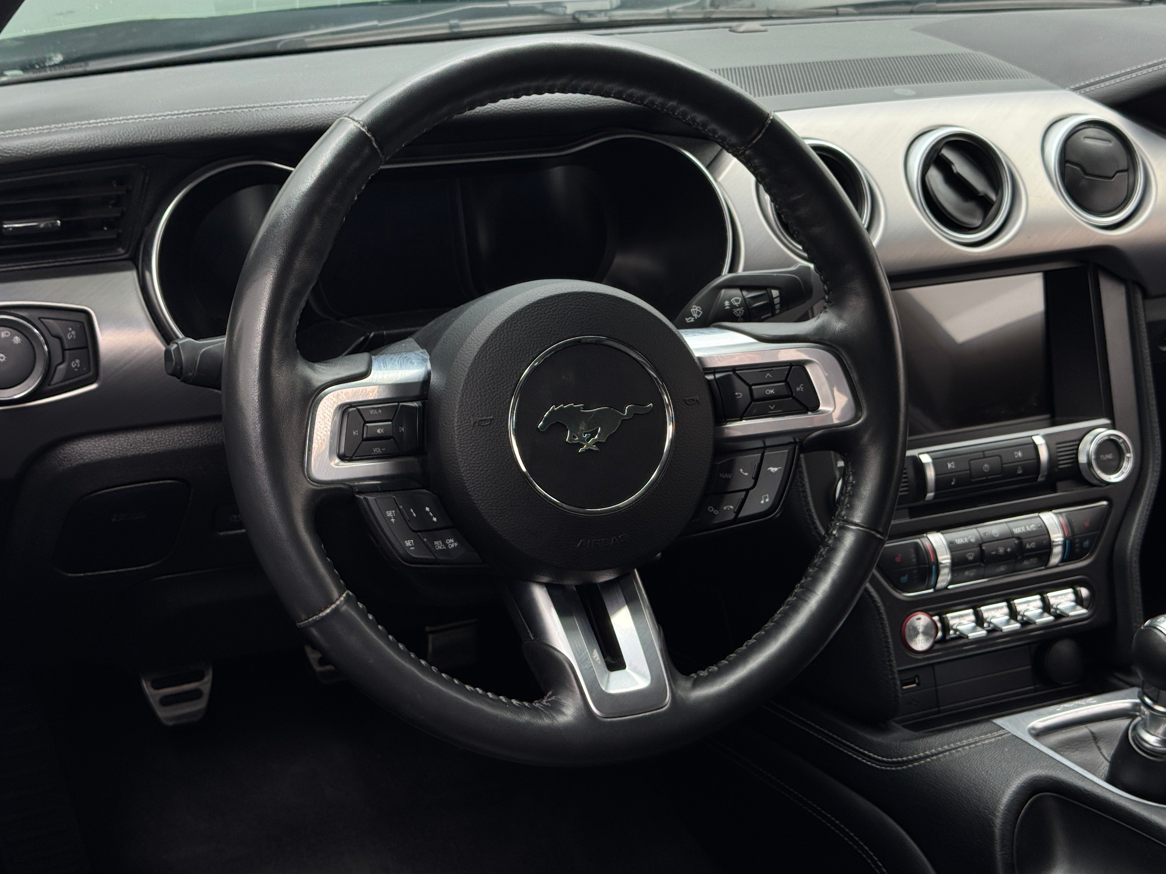 2022 Ford Mustang GT Premium 3