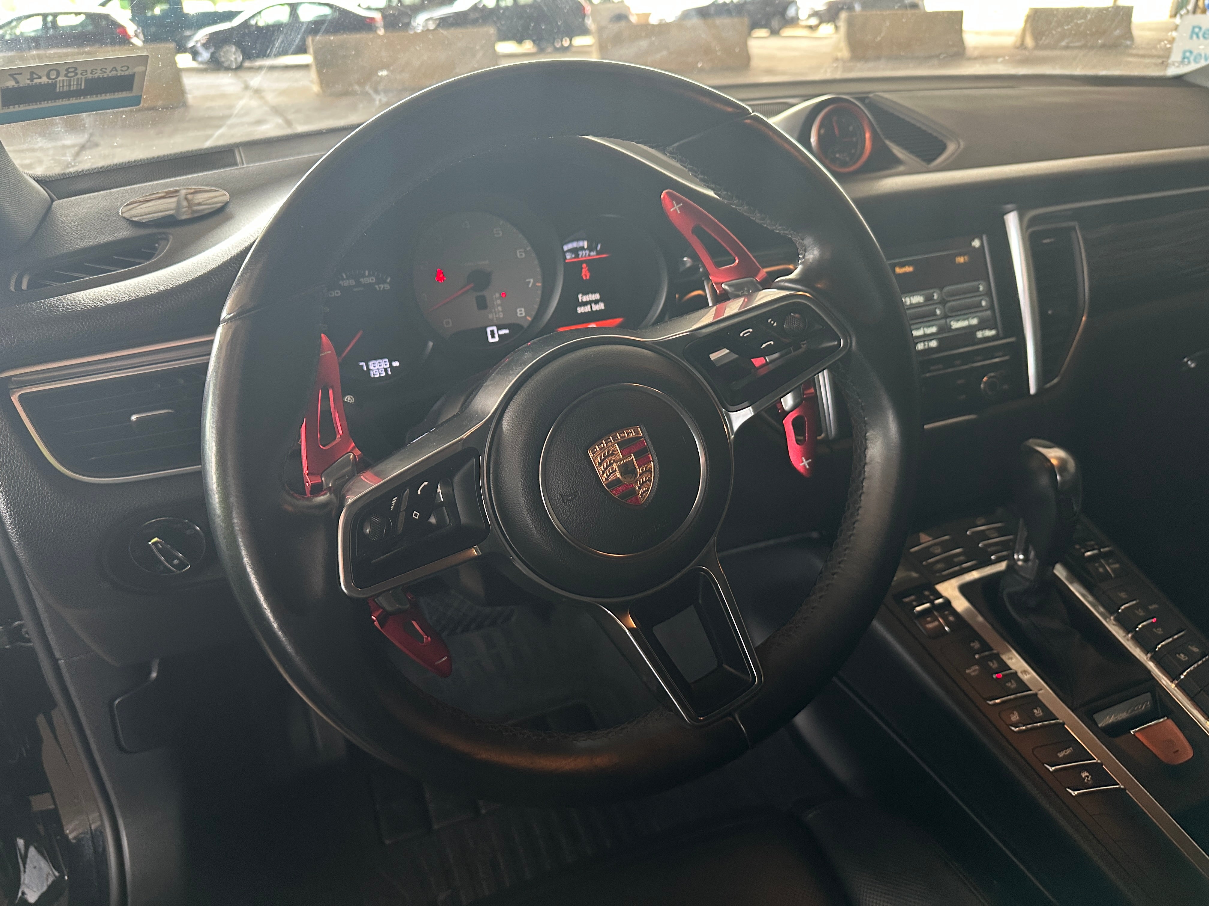 2015 Porsche Macan S 4