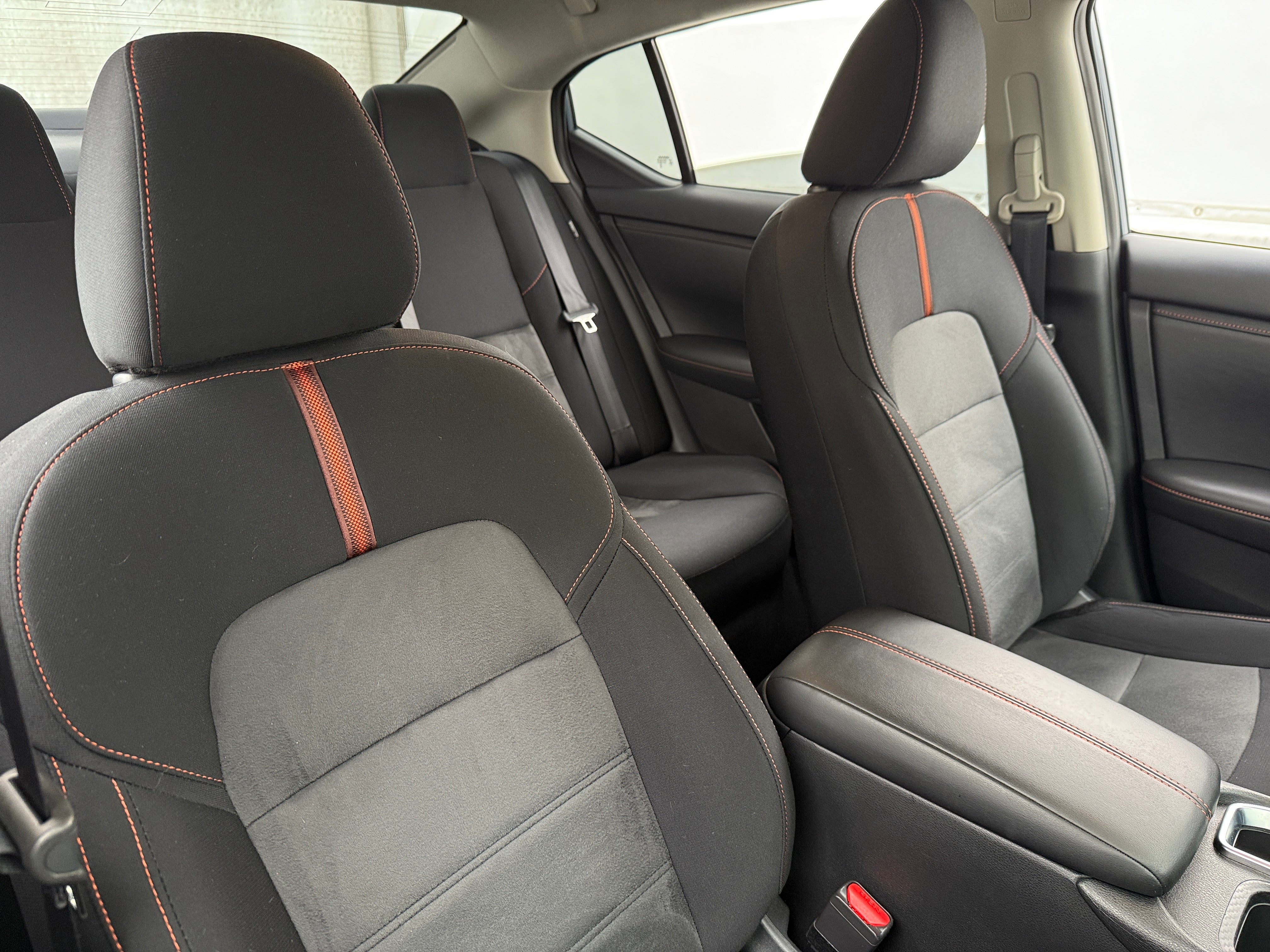 2024 Nissan Sentra SR 2