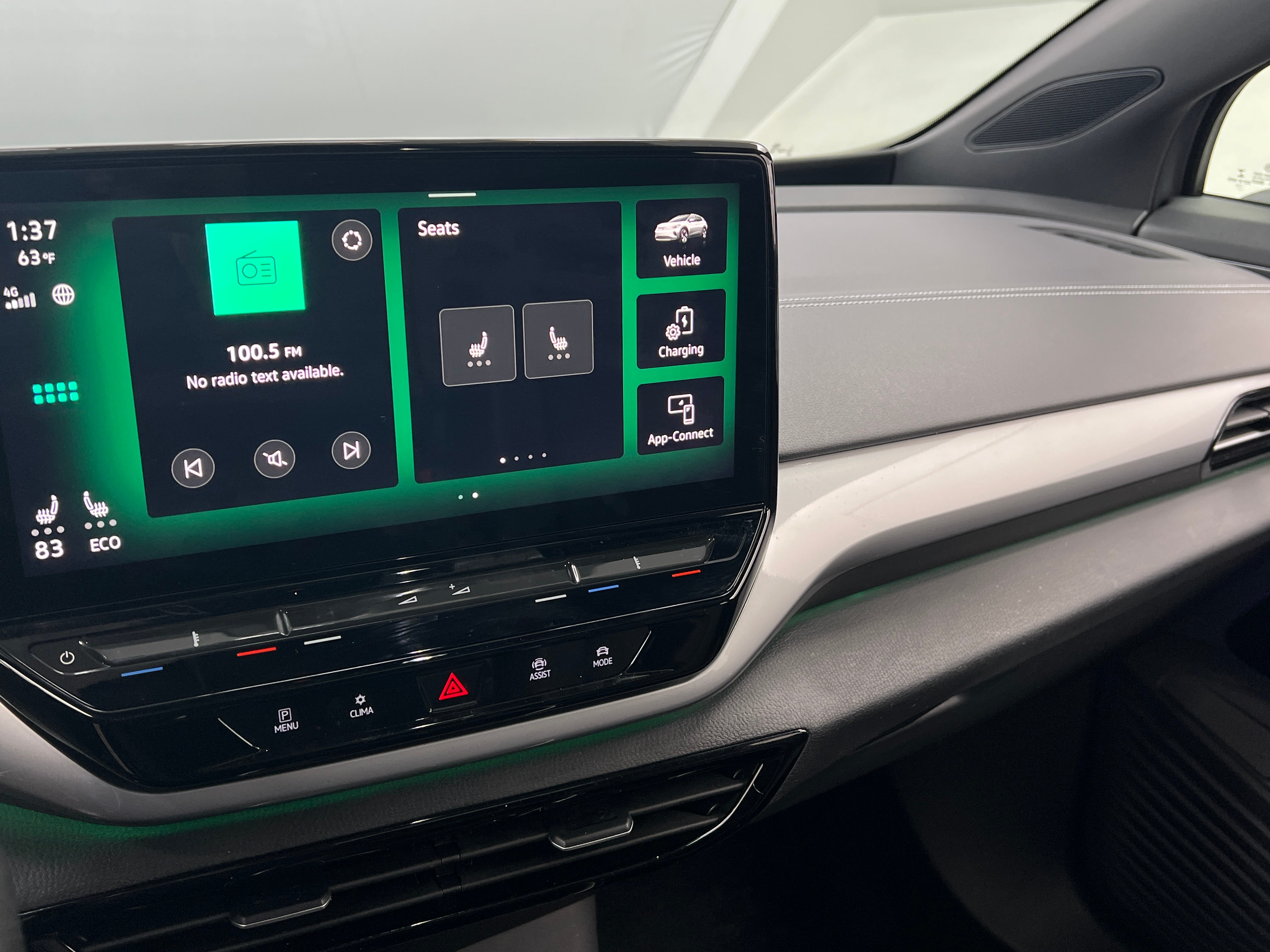 2023 Volkswagen ID.4 Pro S 3