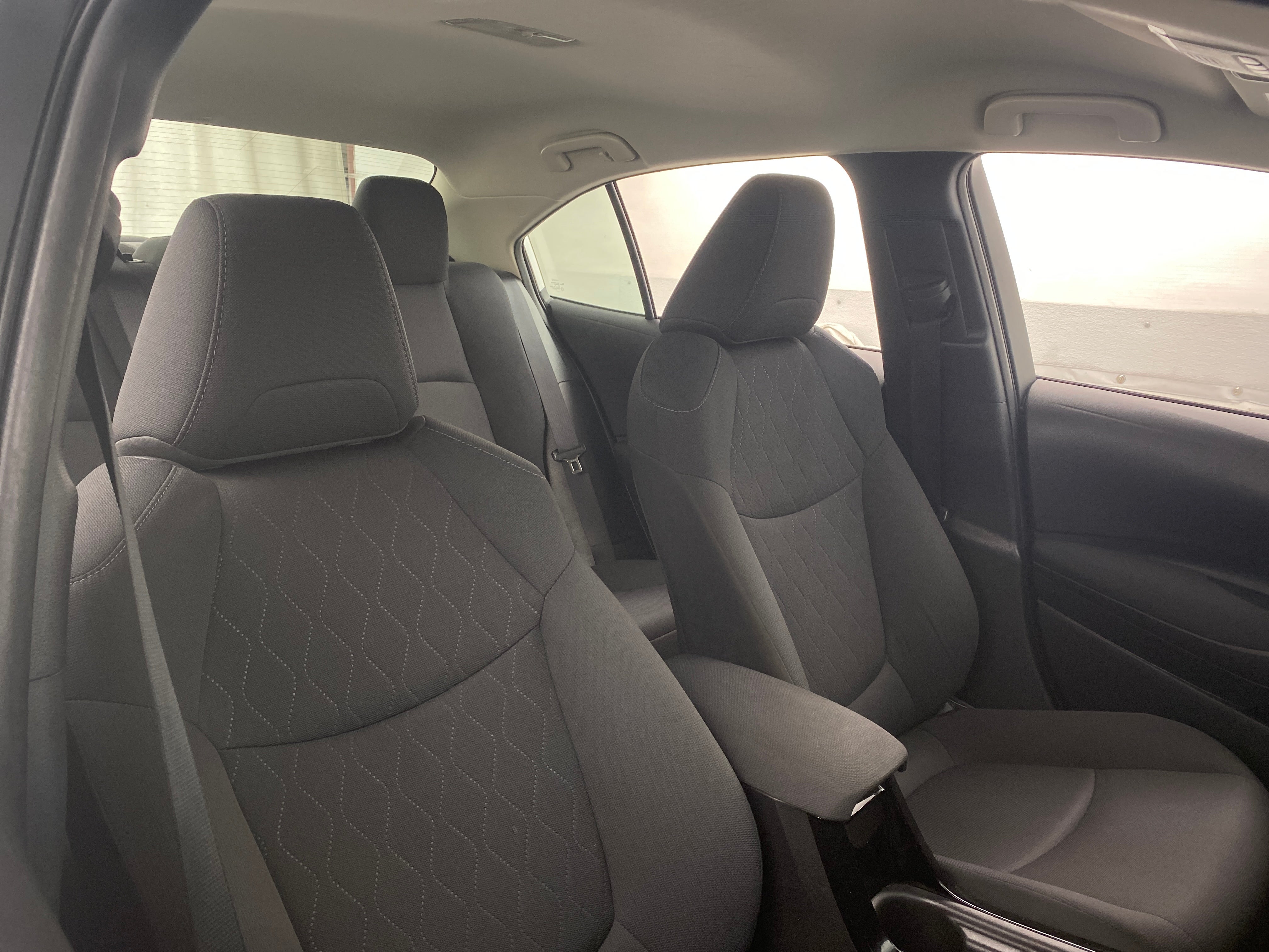 2021 Toyota Corolla LE 2