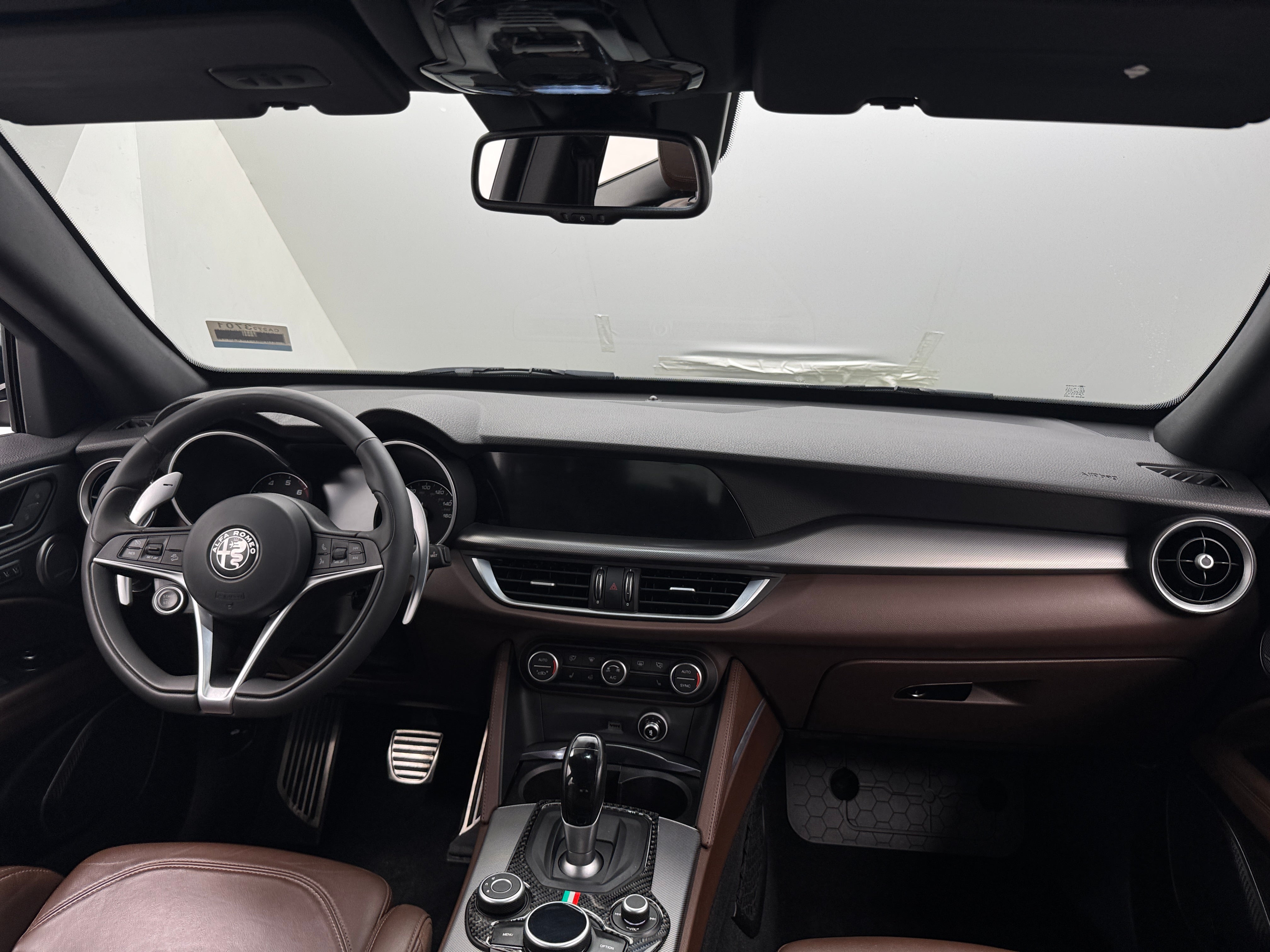 2019 Alfa Romeo Stelvio Ti Sport 2