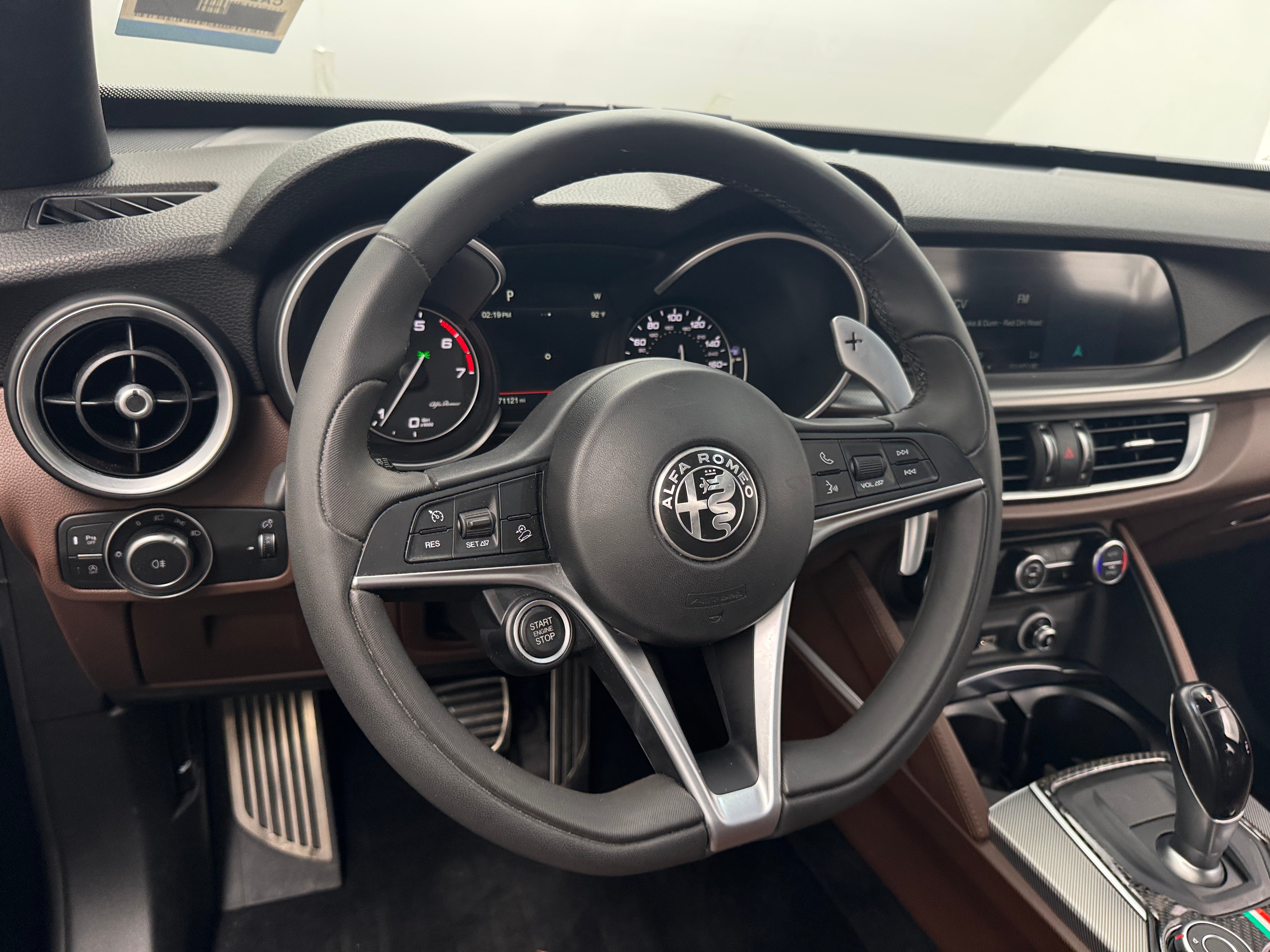 2019 Alfa Romeo Stelvio Ti Sport 4