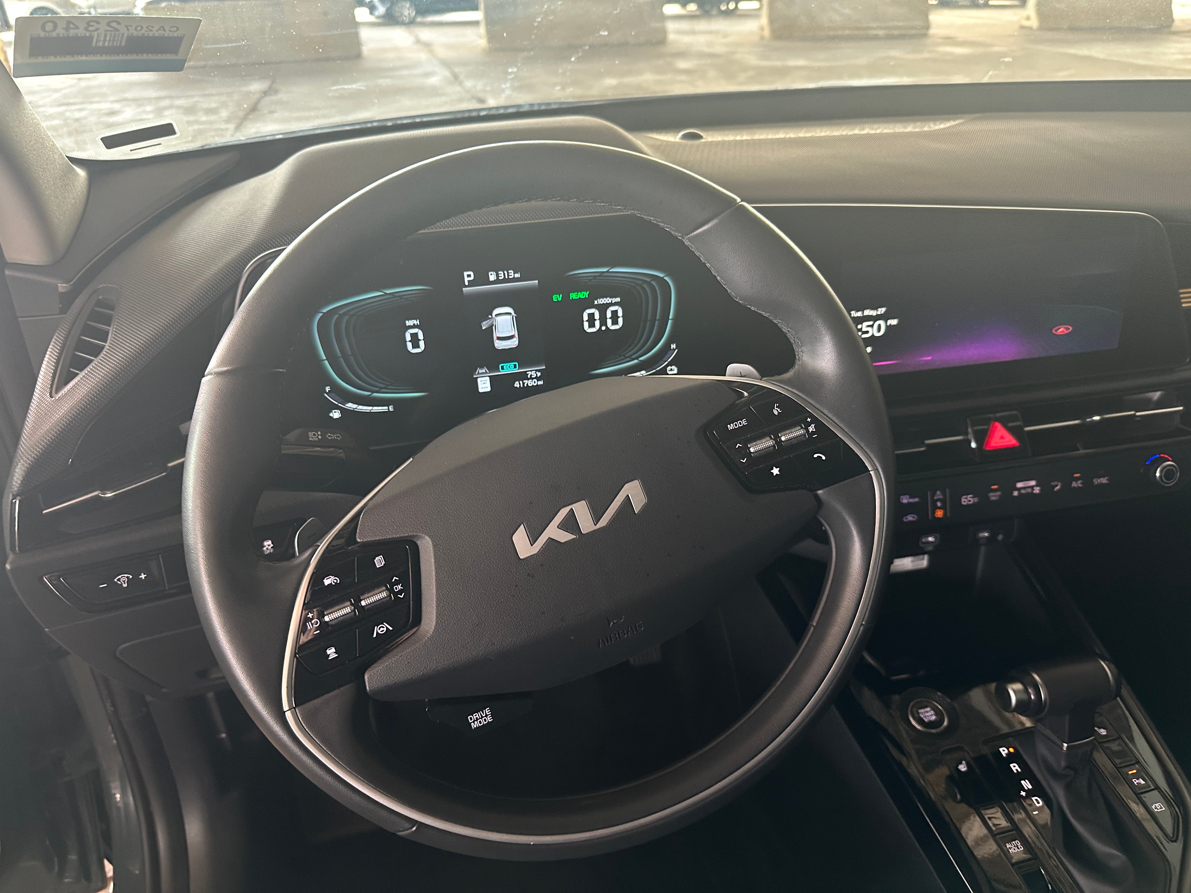 2023 Kia Niro EX 4