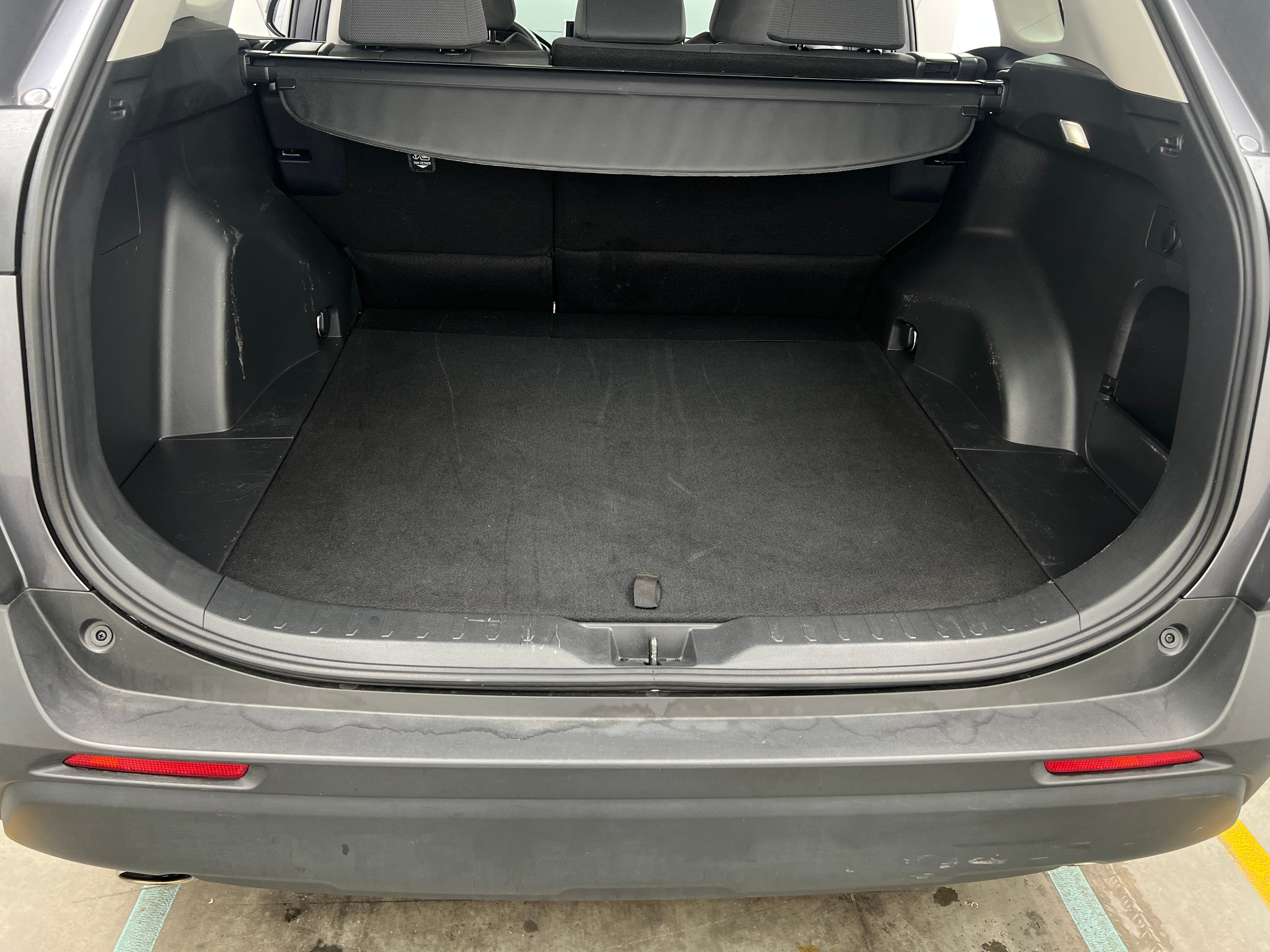 2024 Toyota RAV4 XLE 7