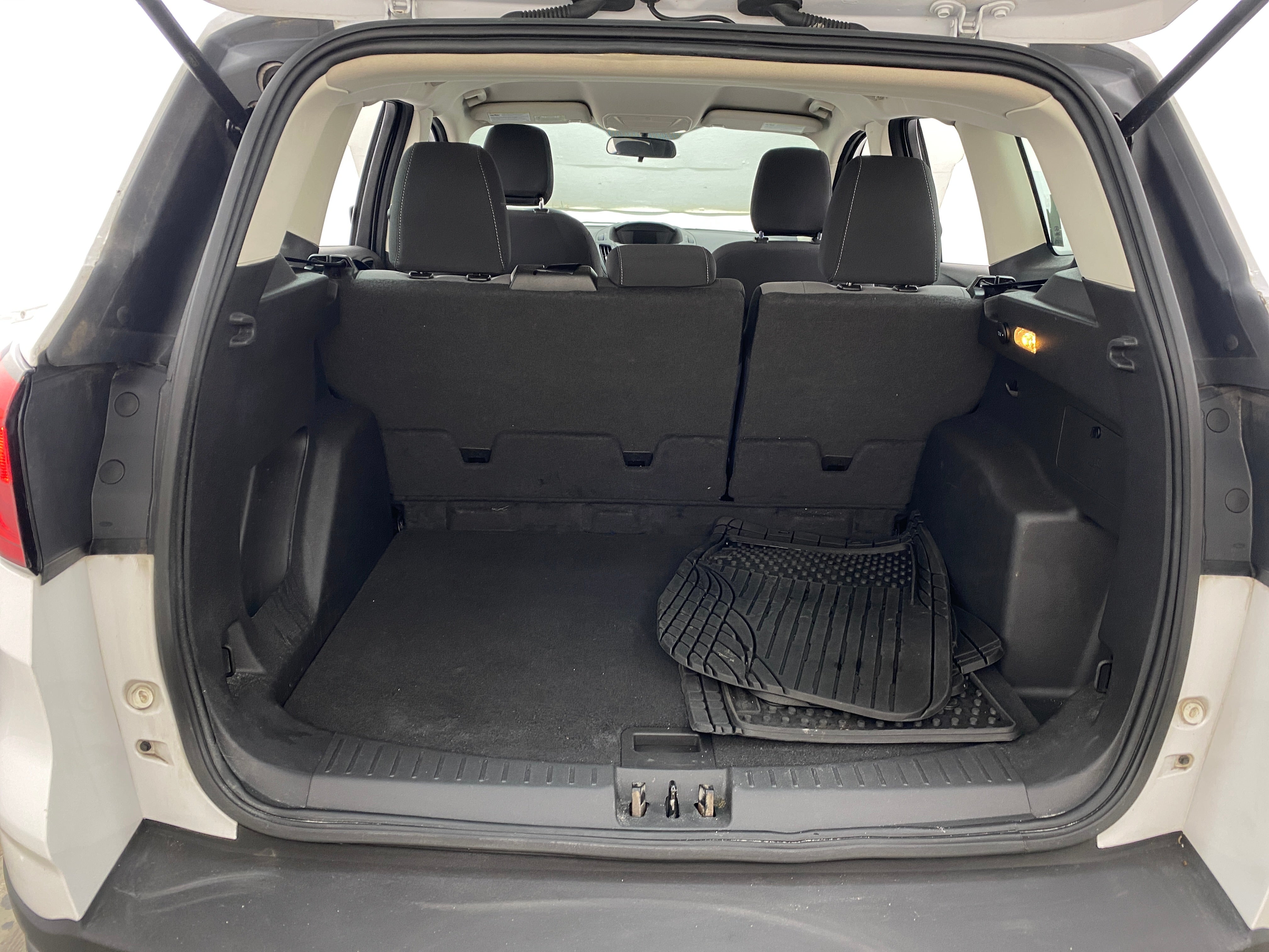 2019 Ford Escape S 7