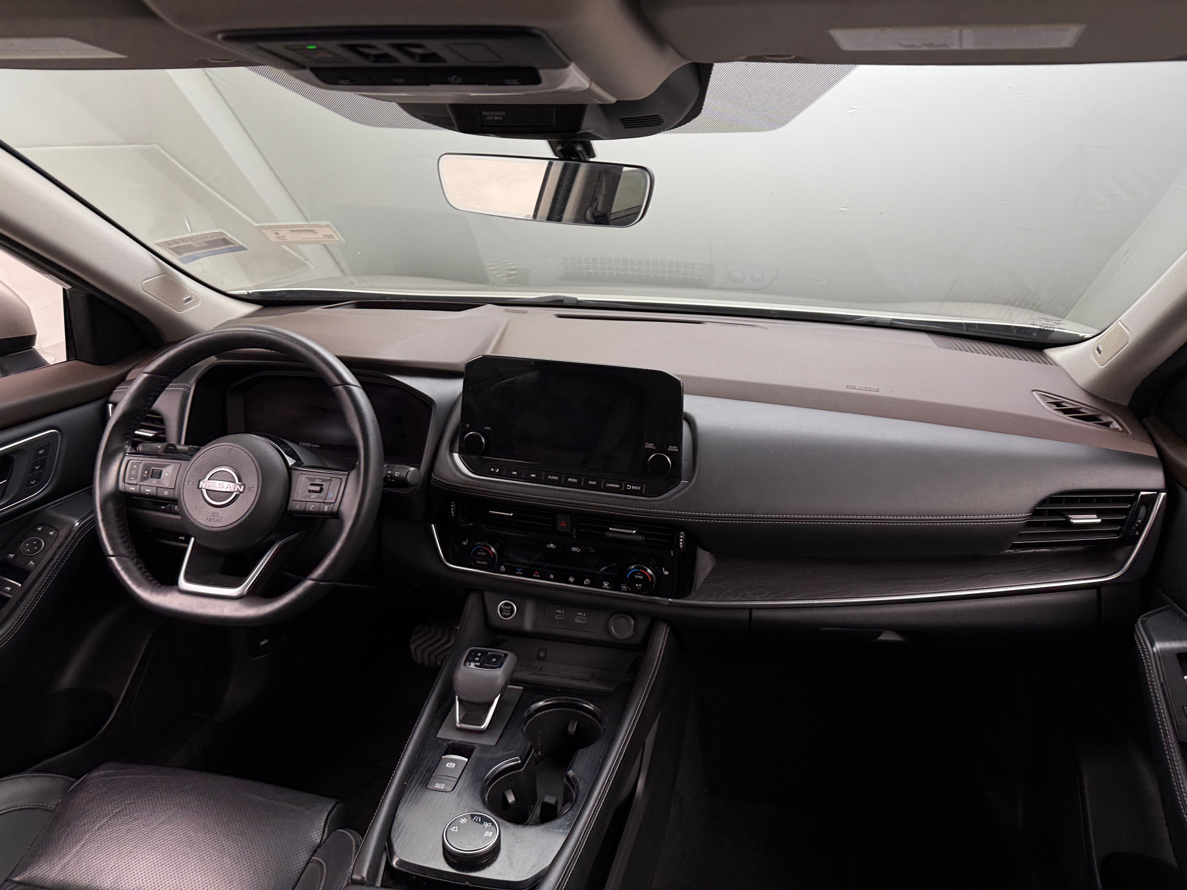 2023 Nissan Rogue Platinum 2