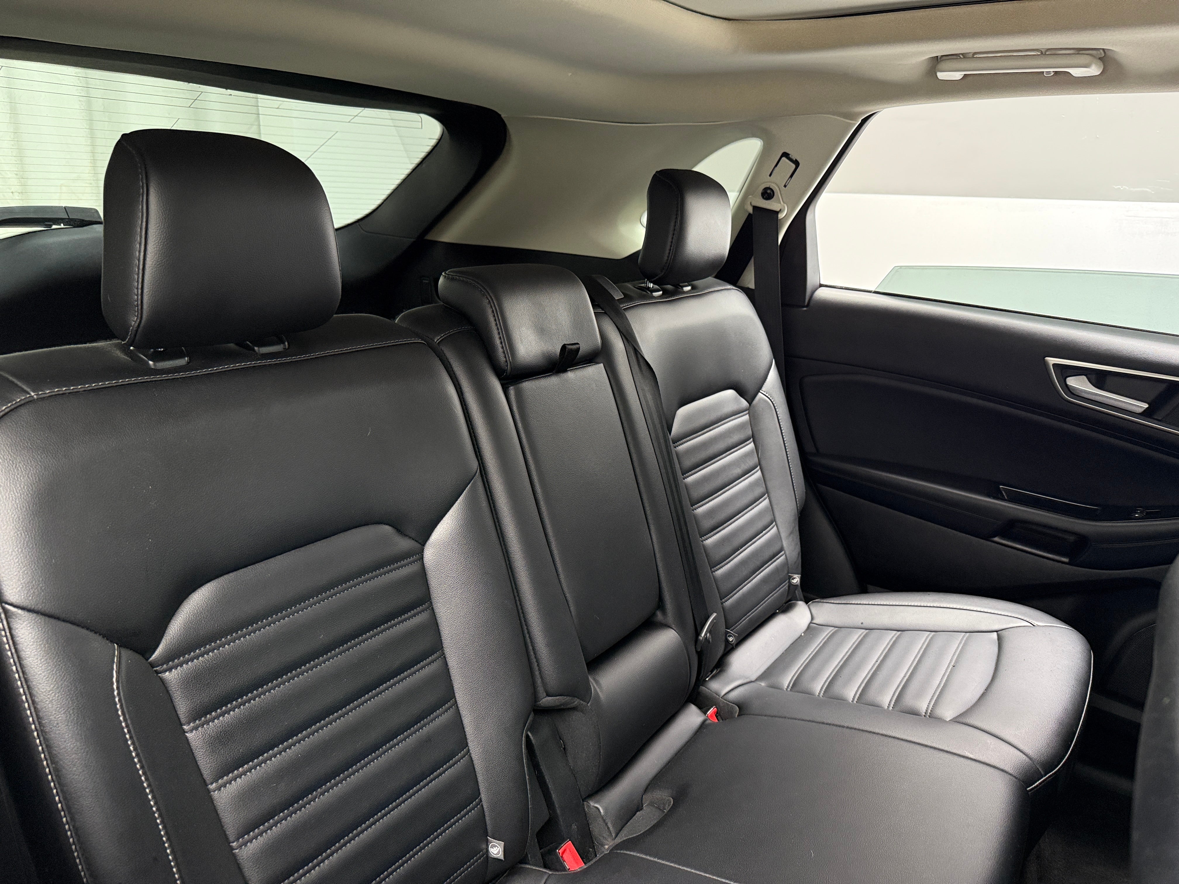2019 Ford Edge SEL 6