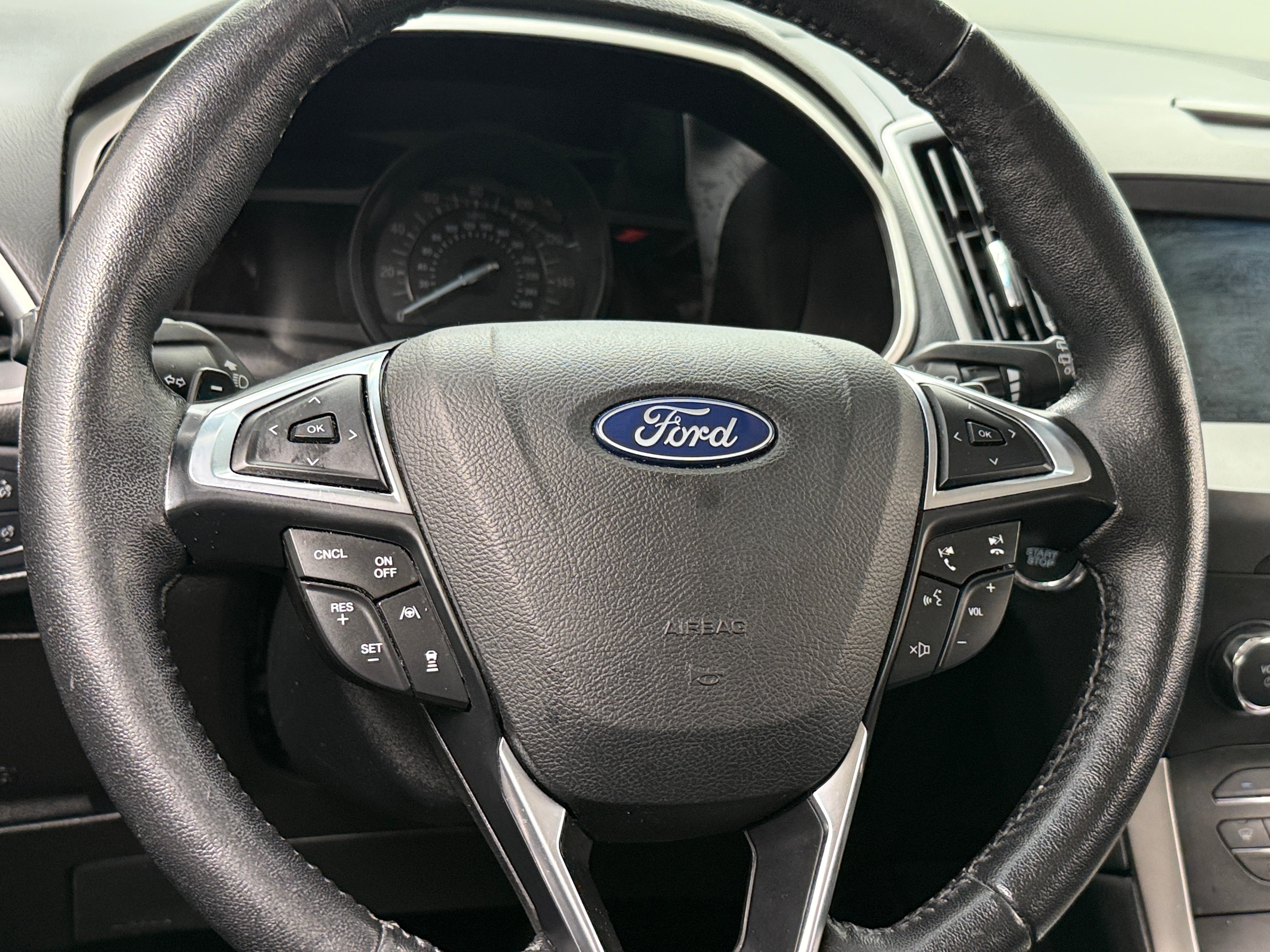 2019 Ford Edge SEL 5