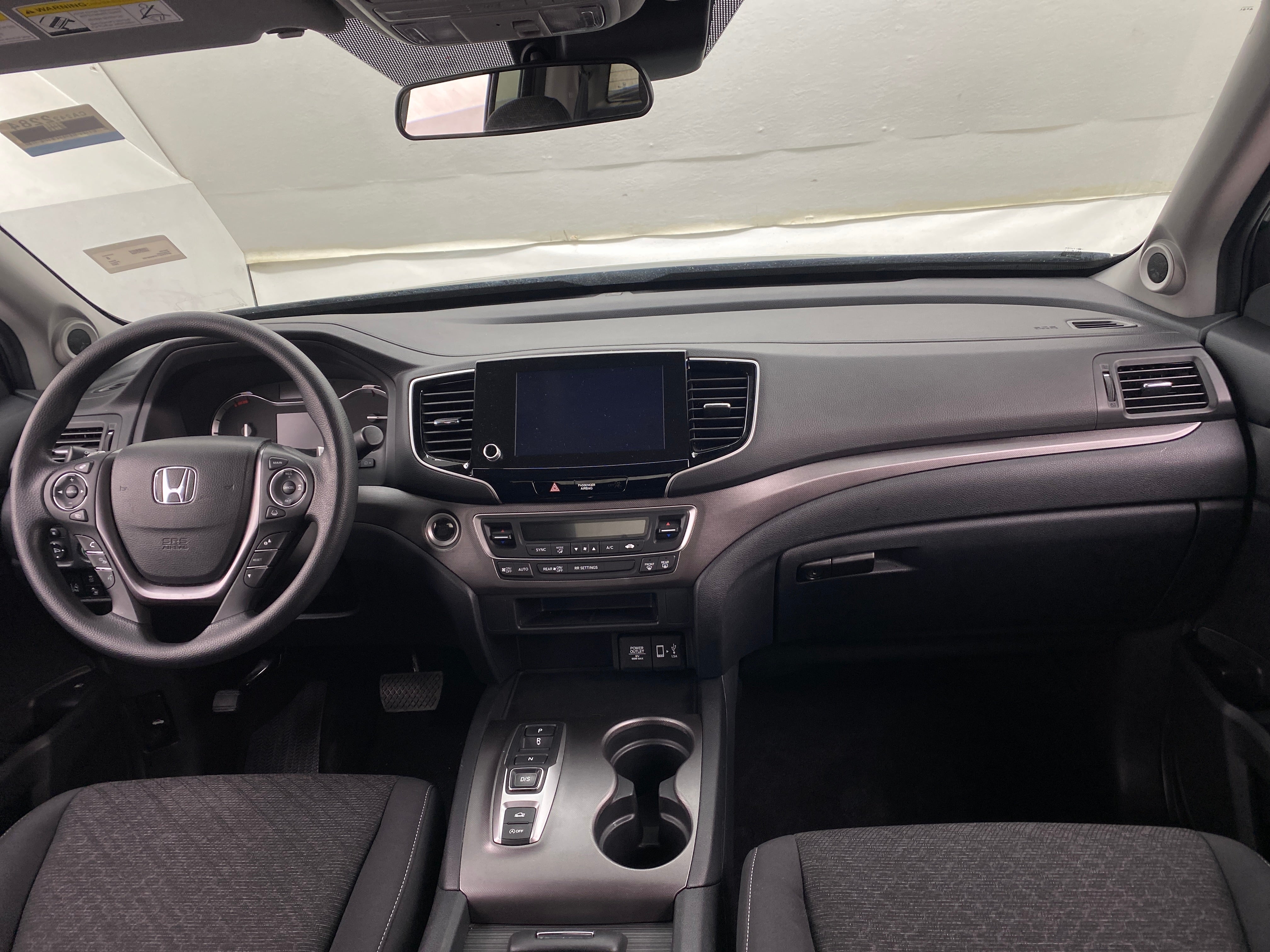 2023 Honda Ridgeline Sport 3