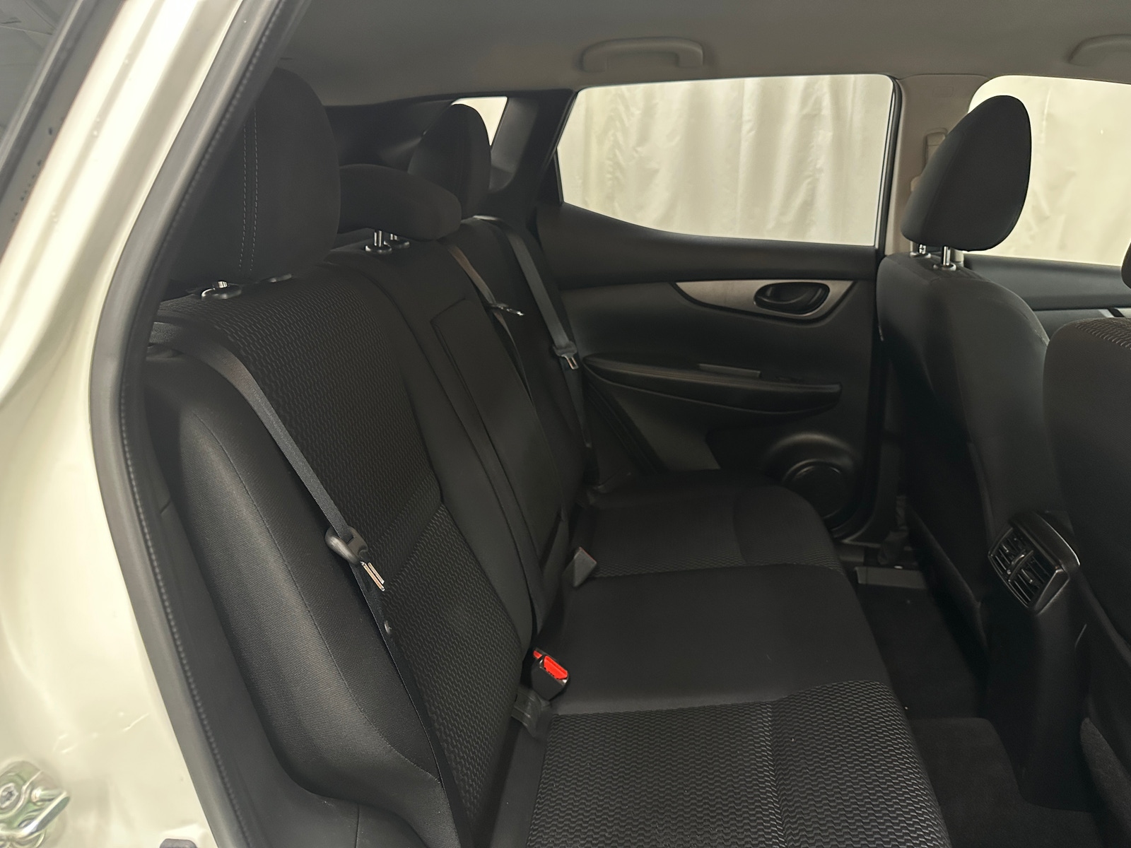 Thumbnail: 2019 Nissan Rogue Sport - 6