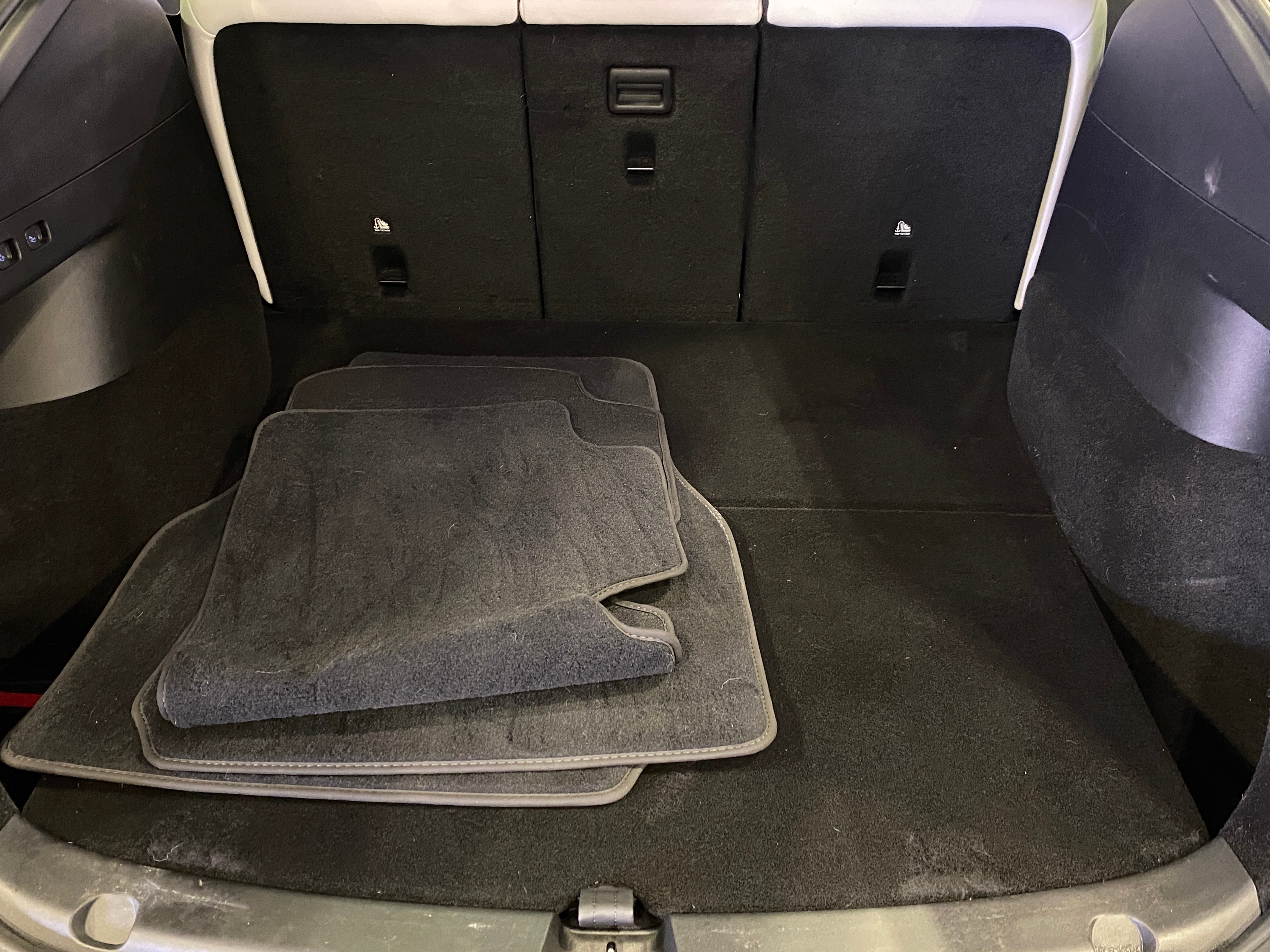 2022 Tesla Model Y Long Range 6