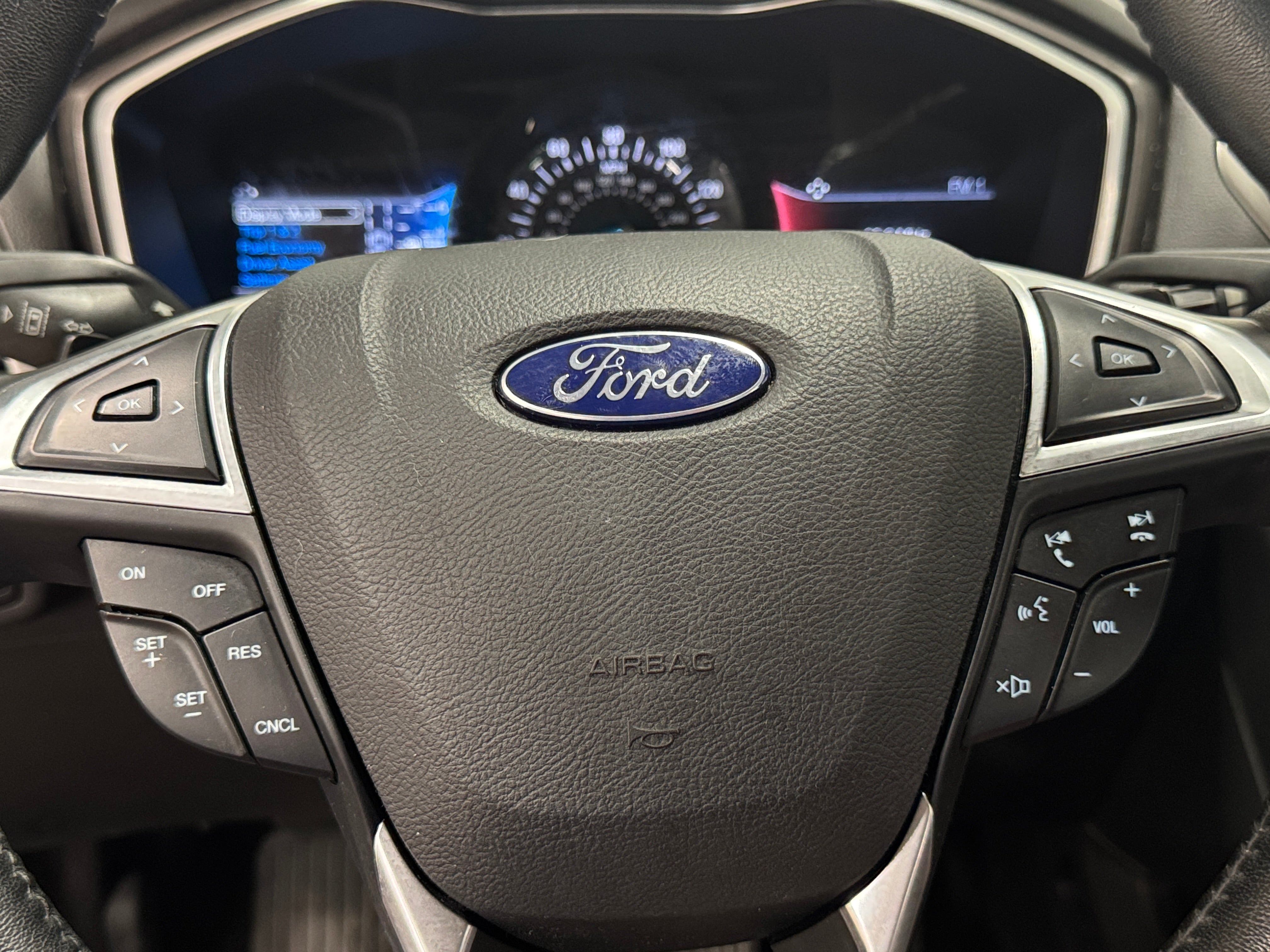 2017 Ford Fusion SE 4