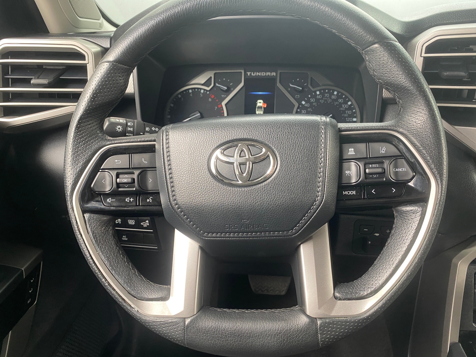 Thumbnail: 2022 Toyota Tundra - 4
