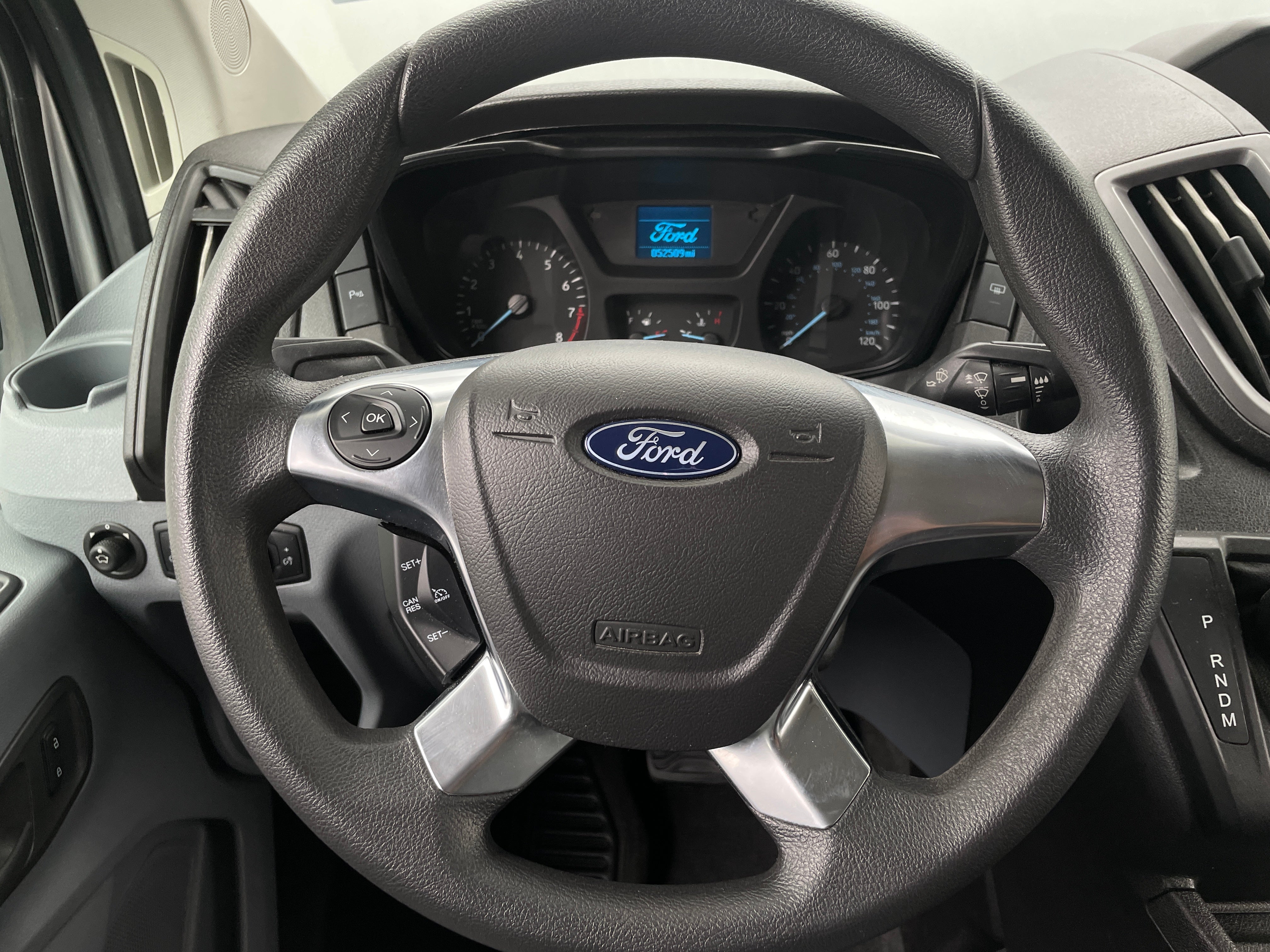 2019 Ford Transit Series 150 XLT 5