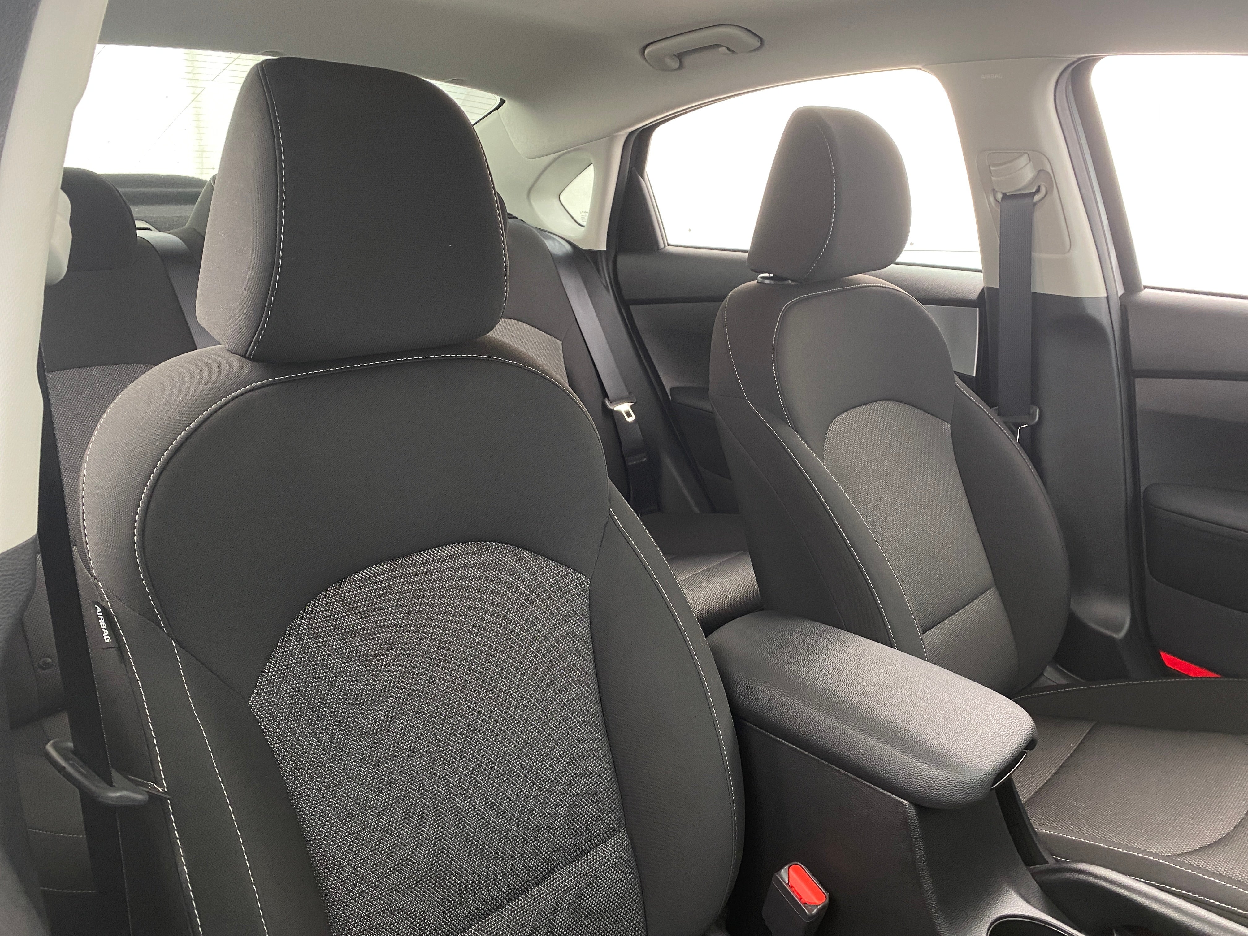 2023 Kia Forte LXS 2