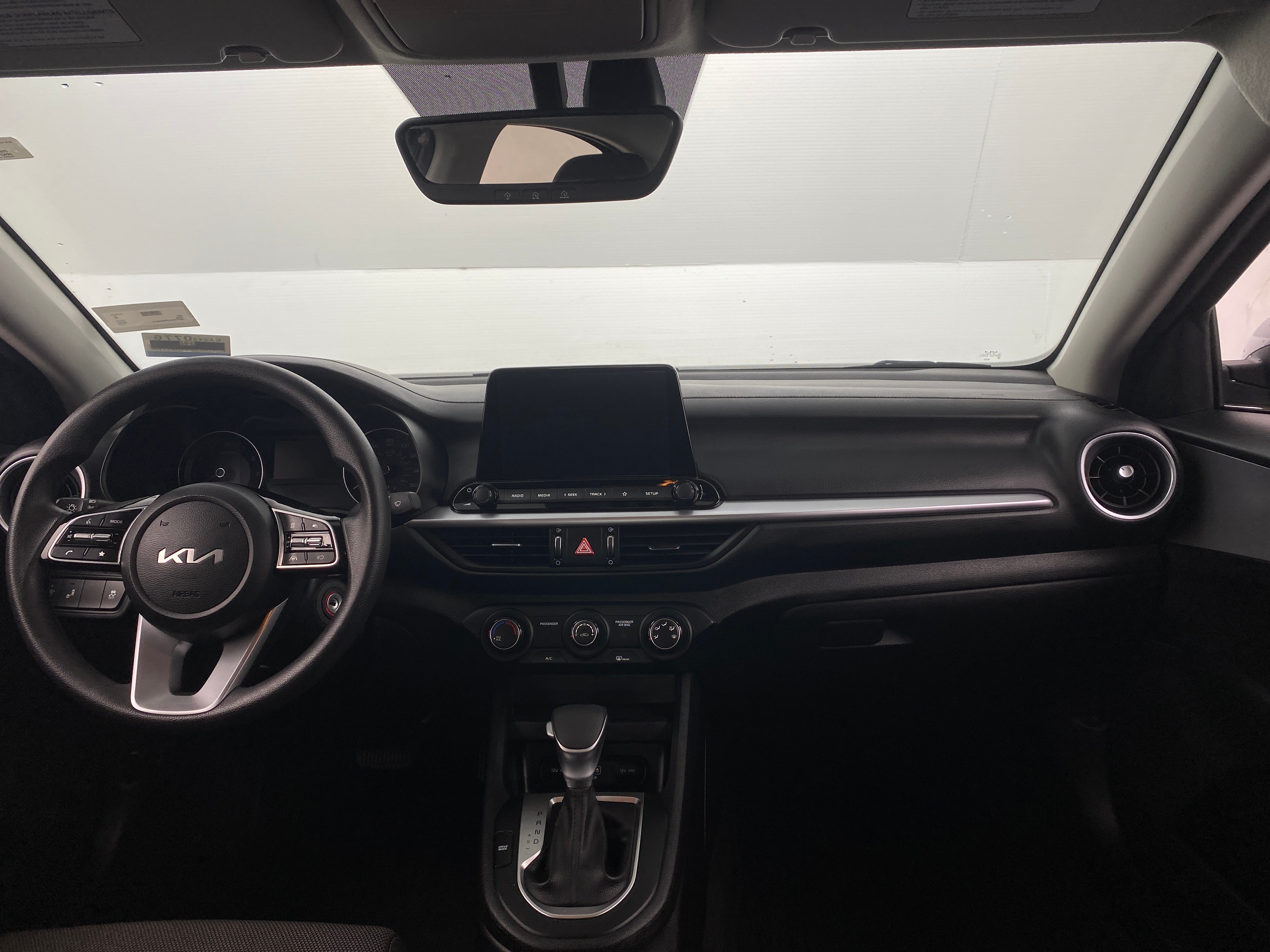 2023 Kia Forte LXS 3
