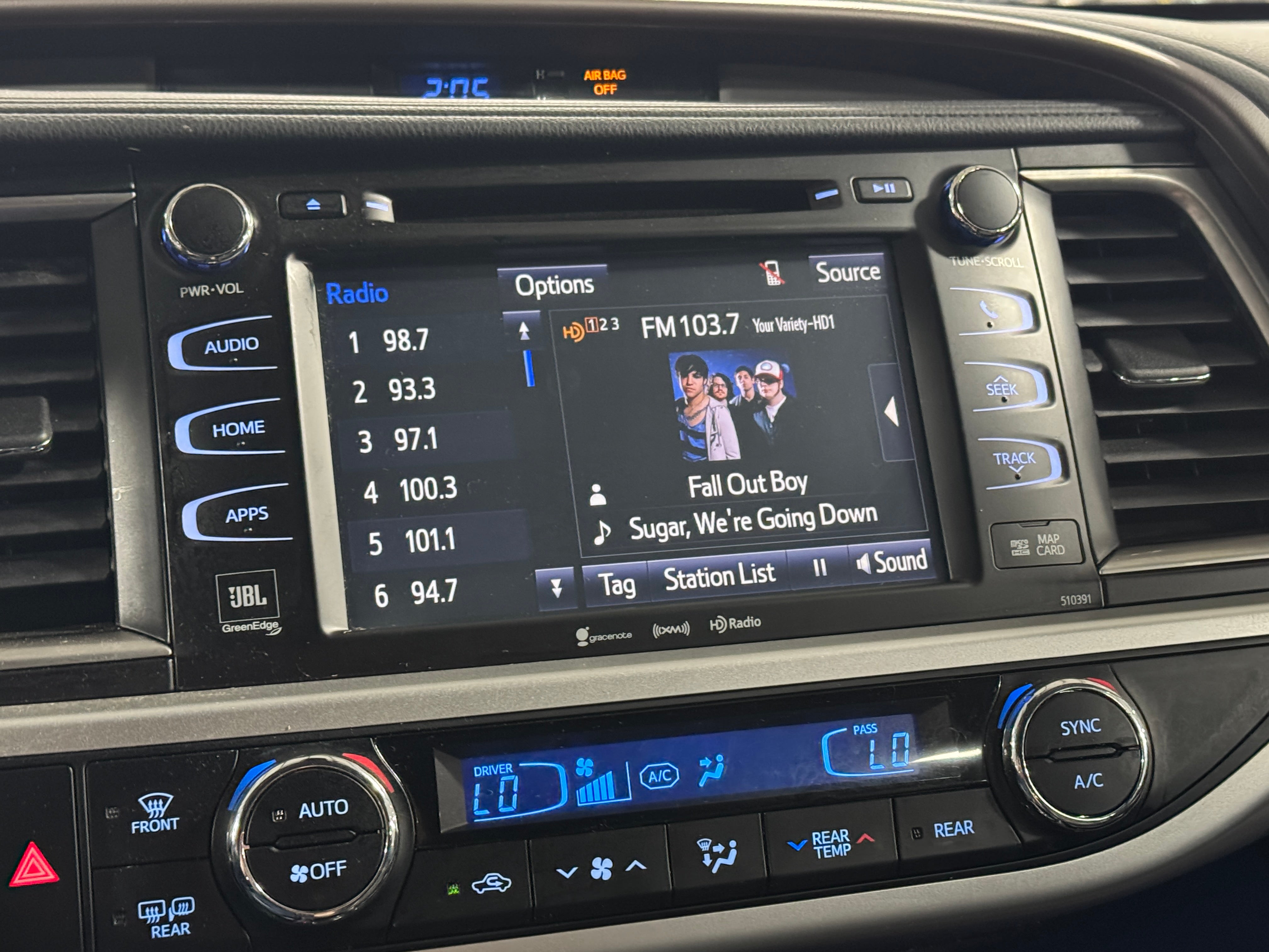 2019 Toyota Highlander Limited Platinum 3