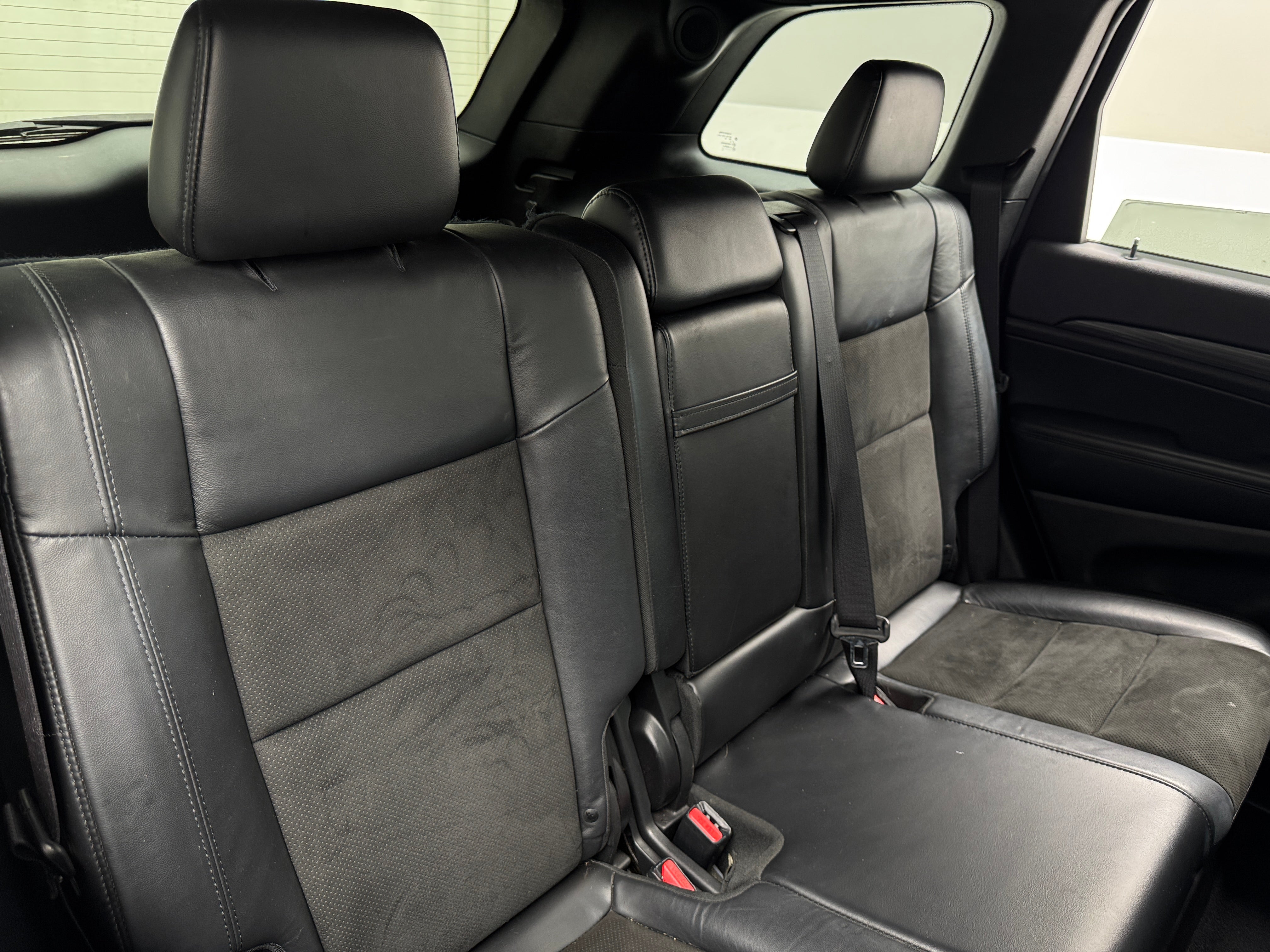 2019 Jeep Grand Cherokee Altitude 6