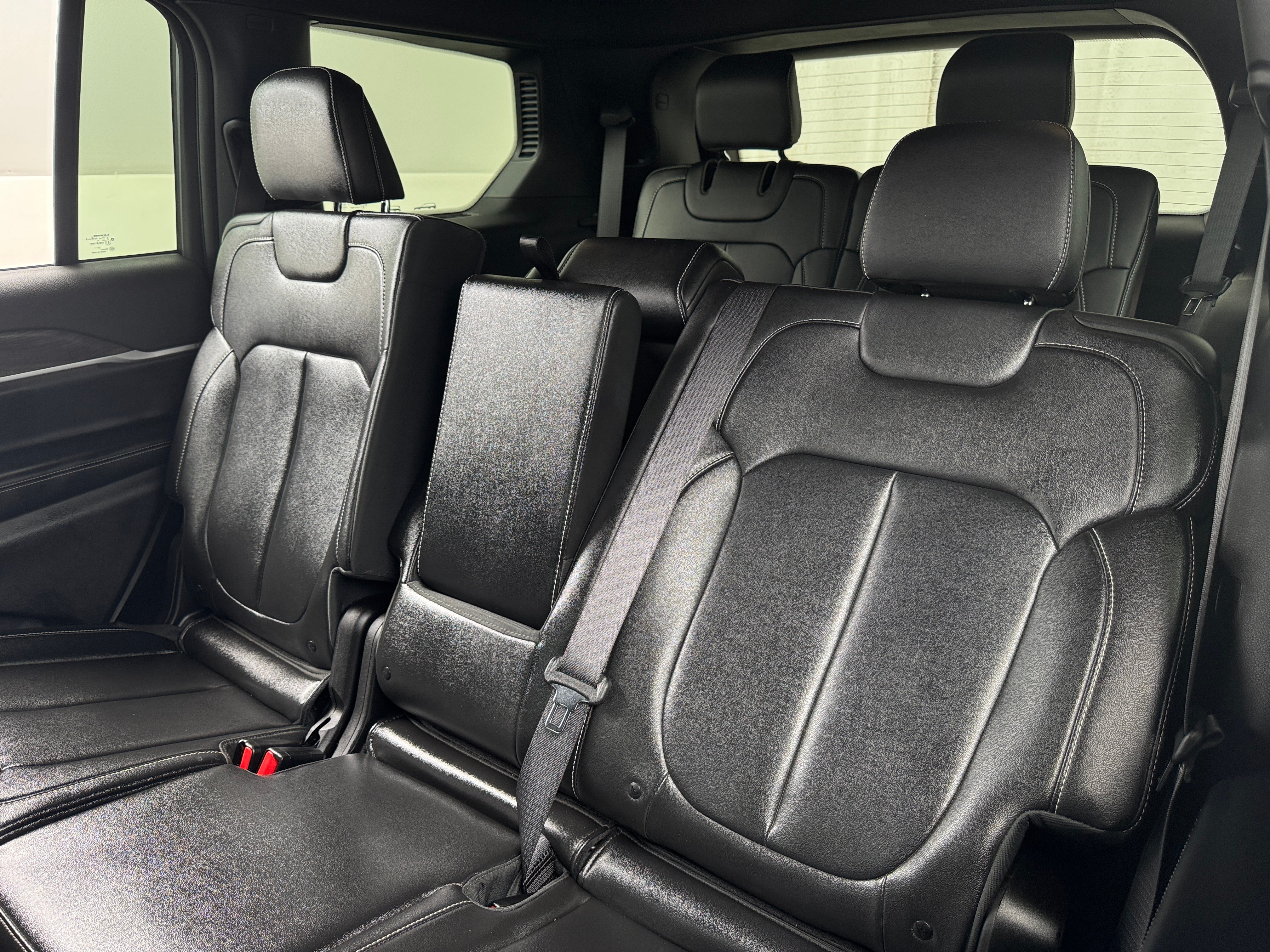 2024 Jeep Grand Cherokee L Limited Edition 5