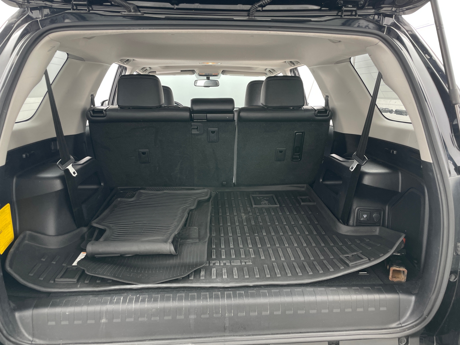 Thumbnail: 2018 Toyota 4Runner - 6