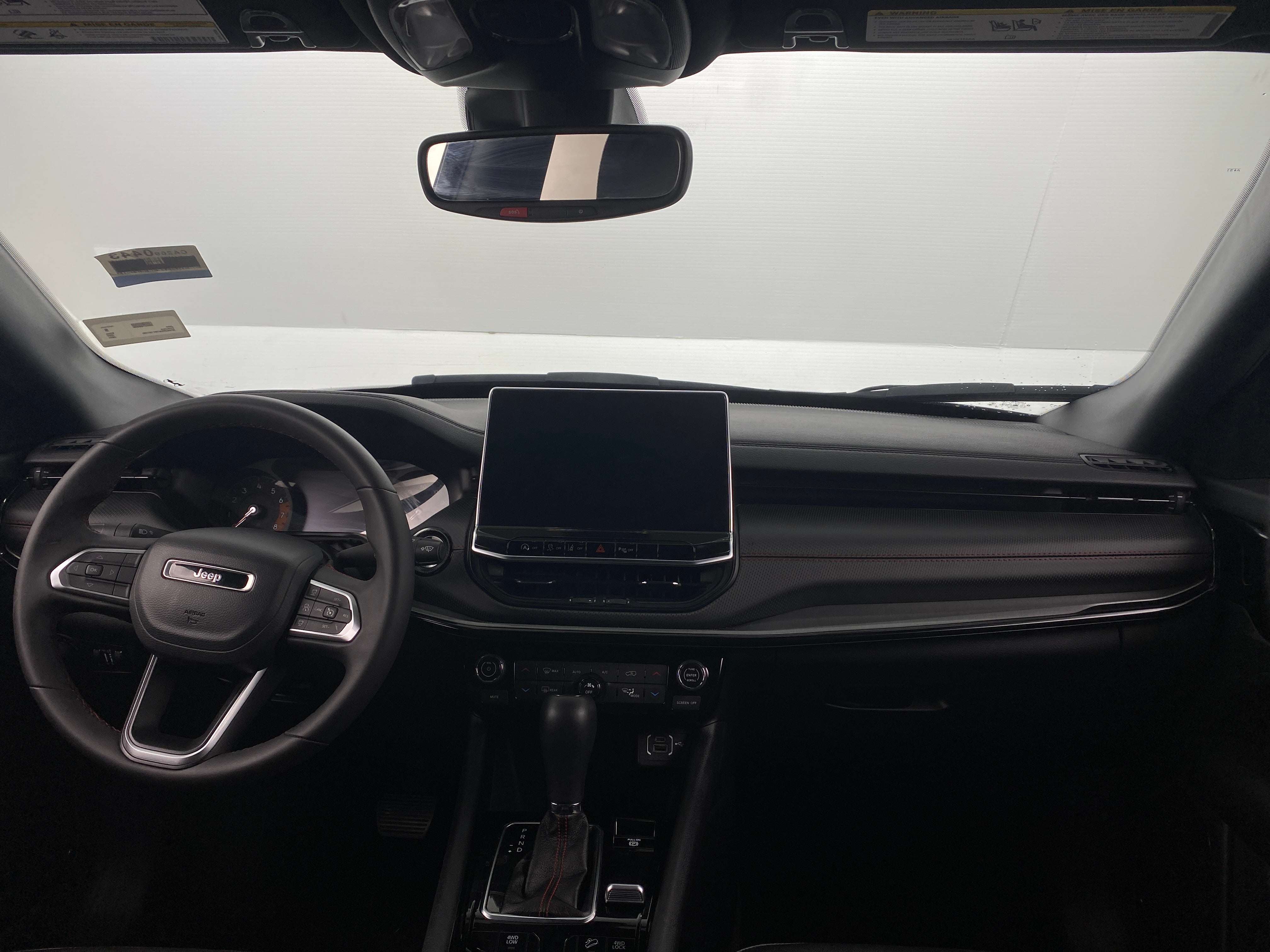 2024 Jeep Compass Trailhawk 3