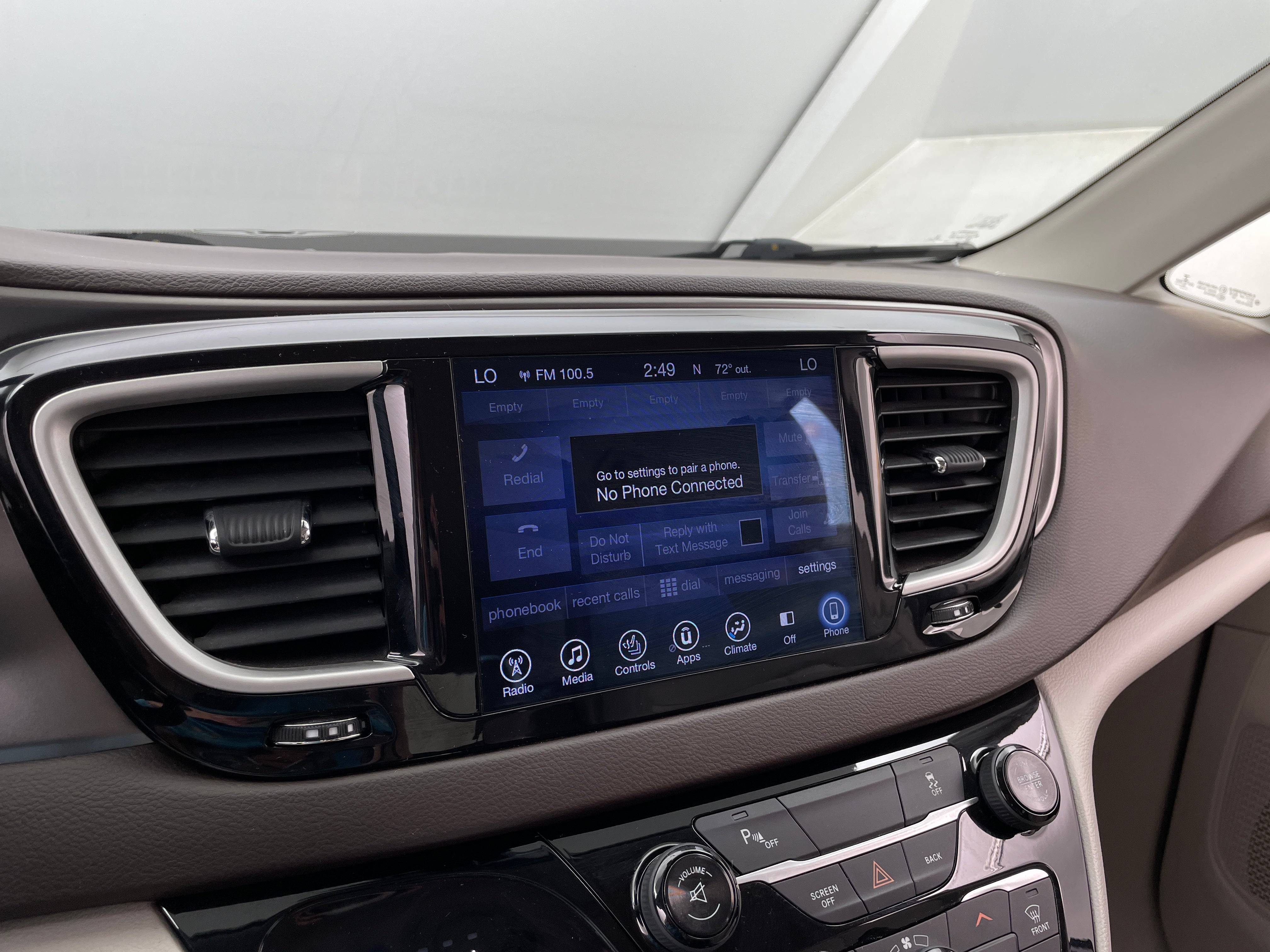 2017 Chrysler Pacifica Touring L 3