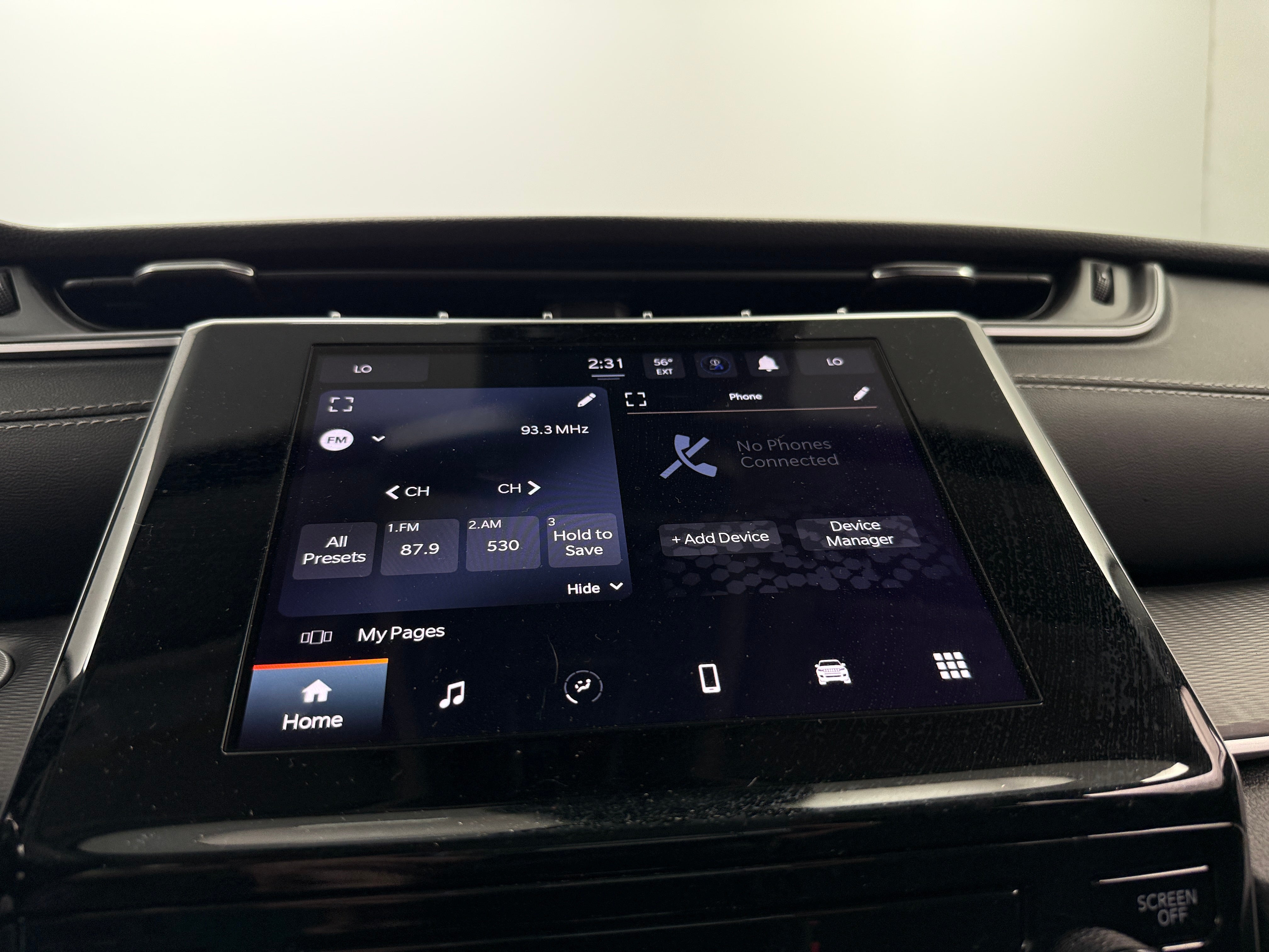 2023 Jeep Grand Cherokee Laredo 4
