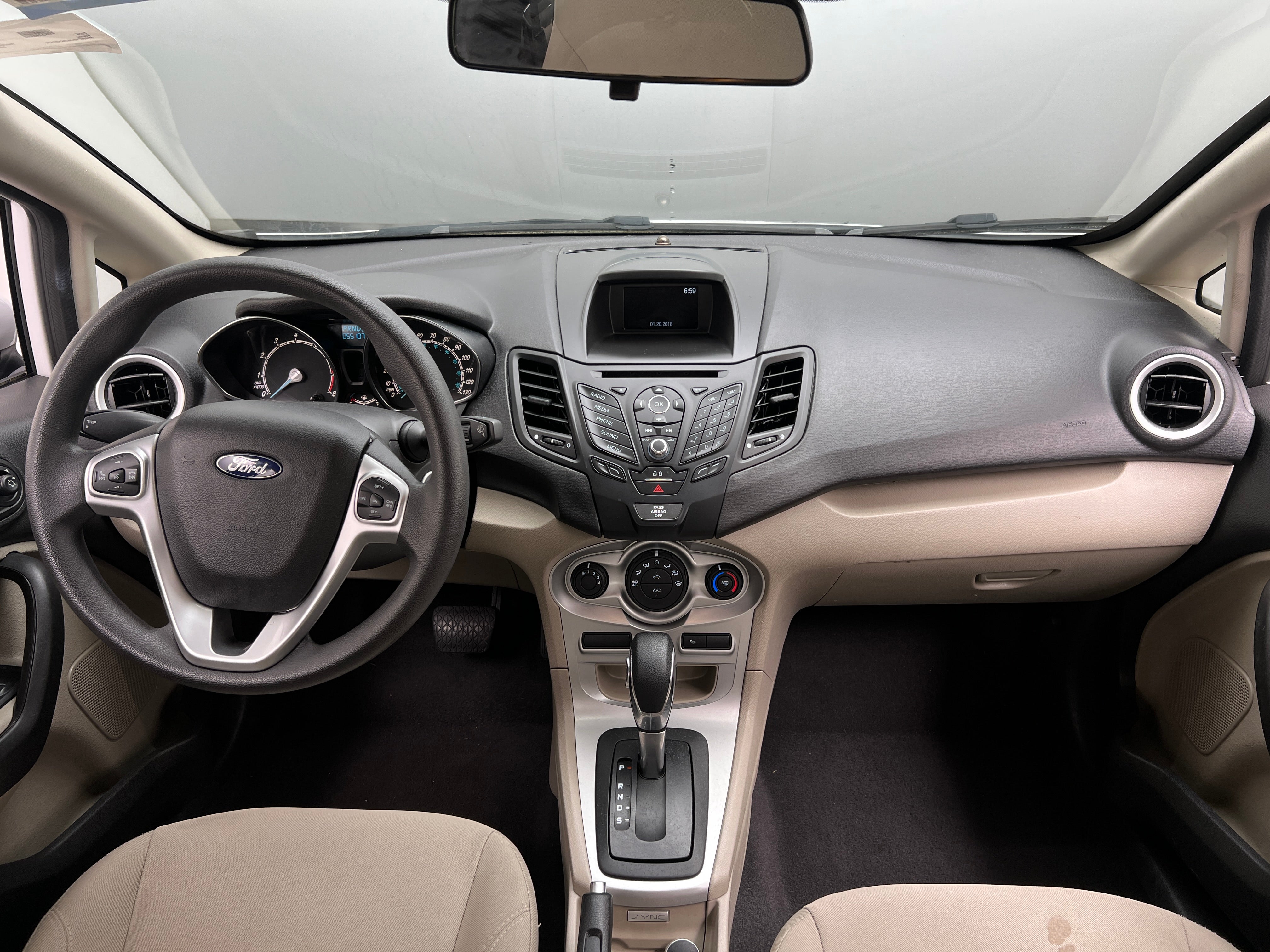 2018 Ford Fiesta SE 3