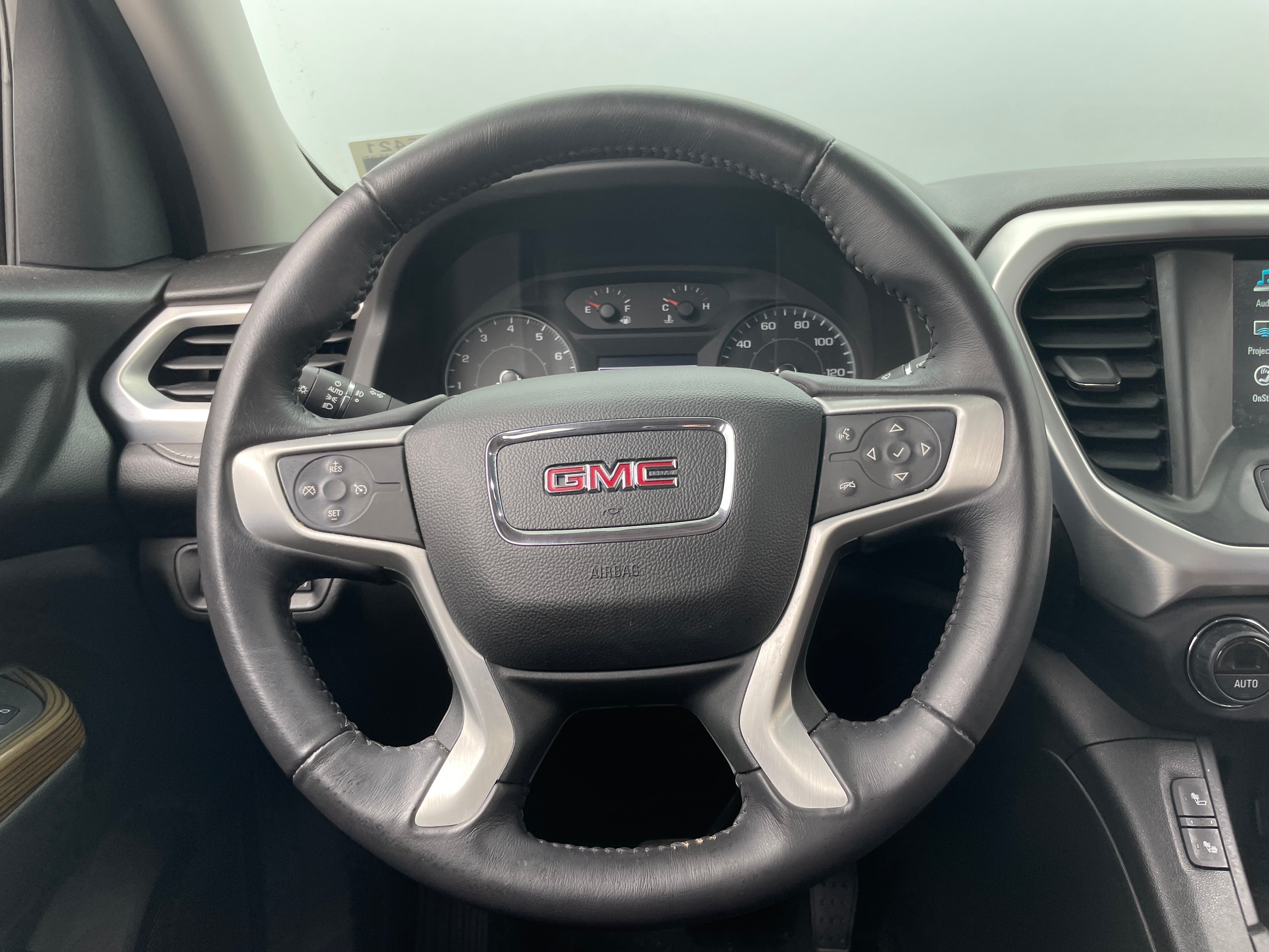 2017 GMC Acadia SLE 5