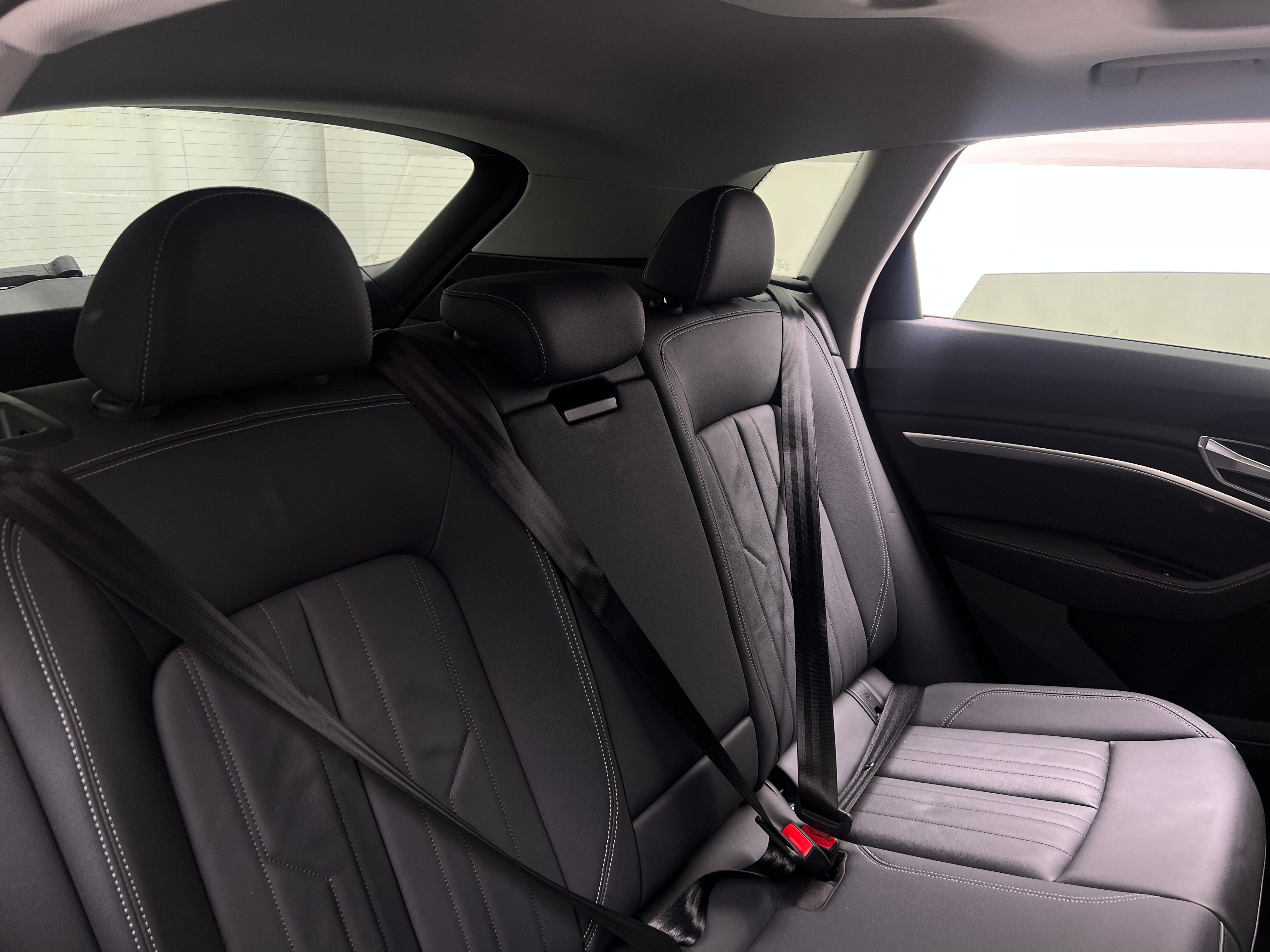 2021 Audi e-tron Premium 5