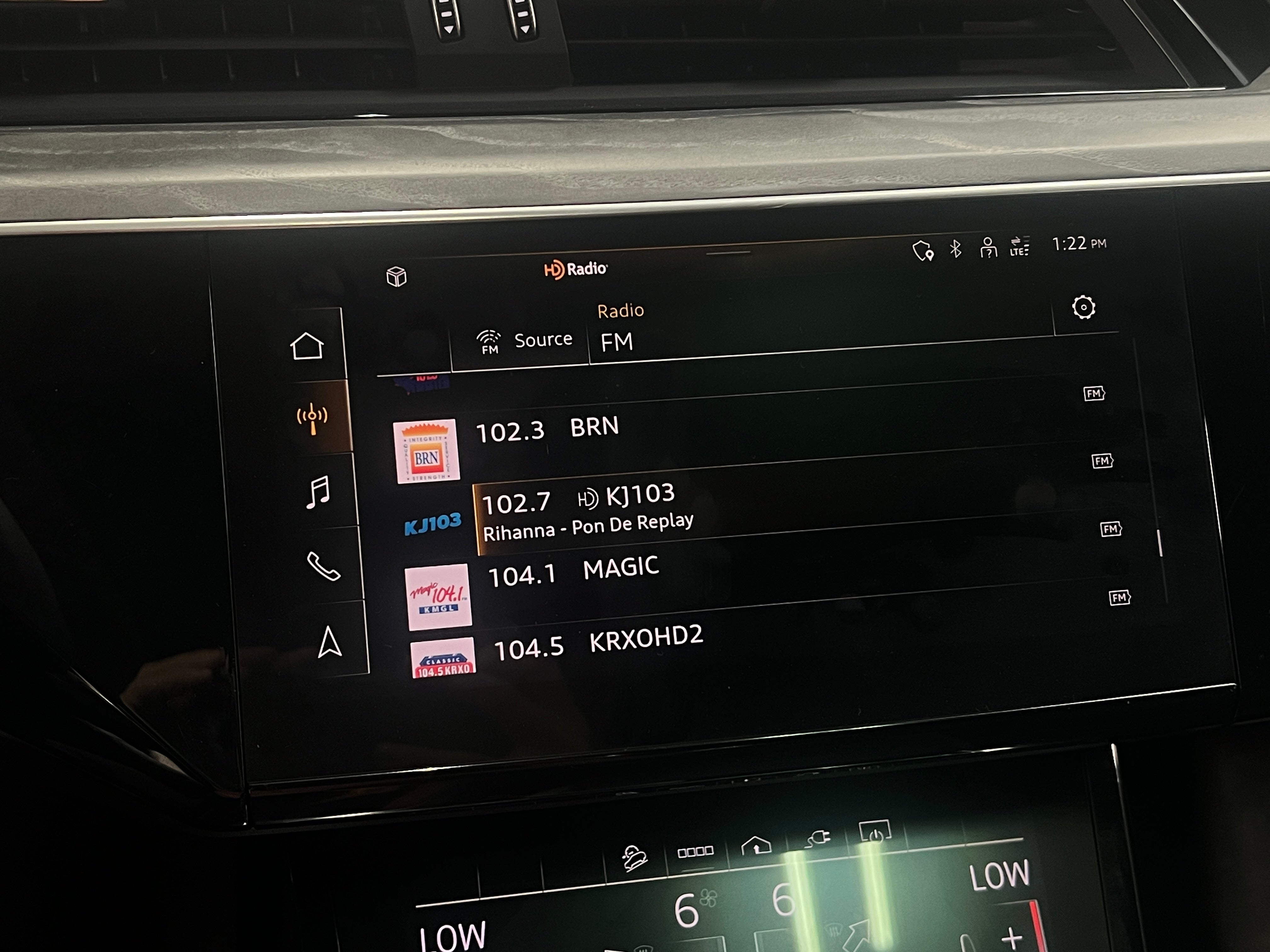 2021 Audi e-tron Premium 3