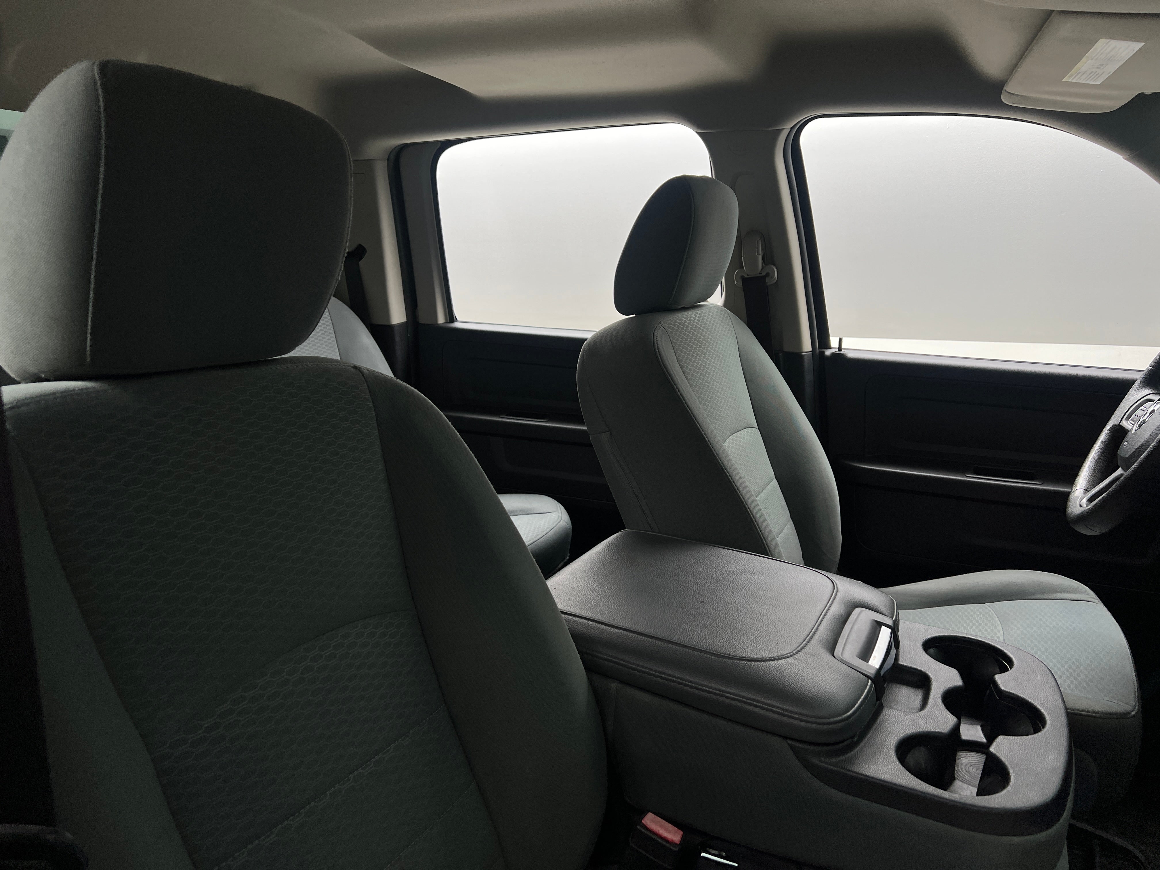 2016 RAM 2500 Tradesman 2