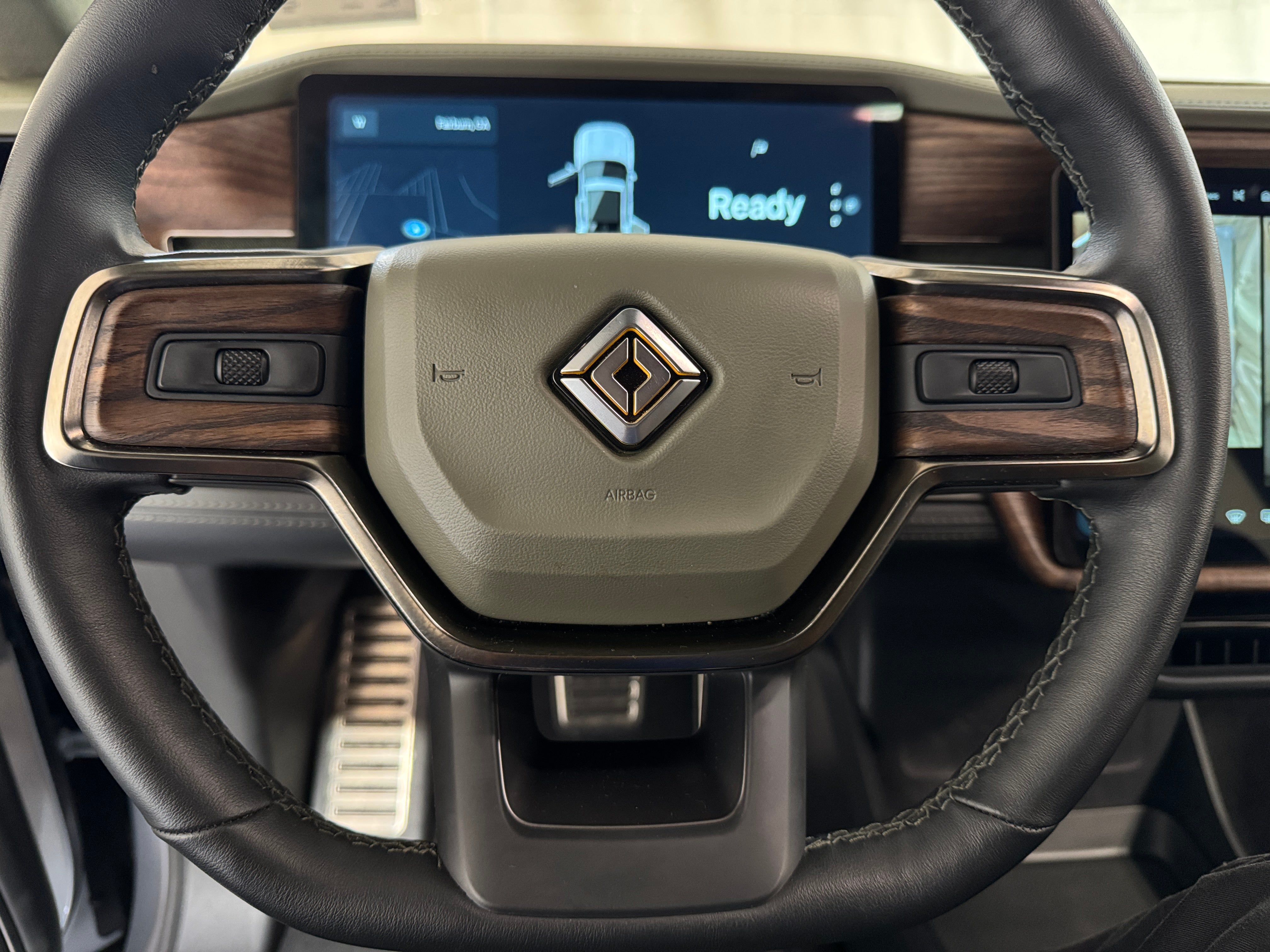 2023 Rivian R1T Adventure 4