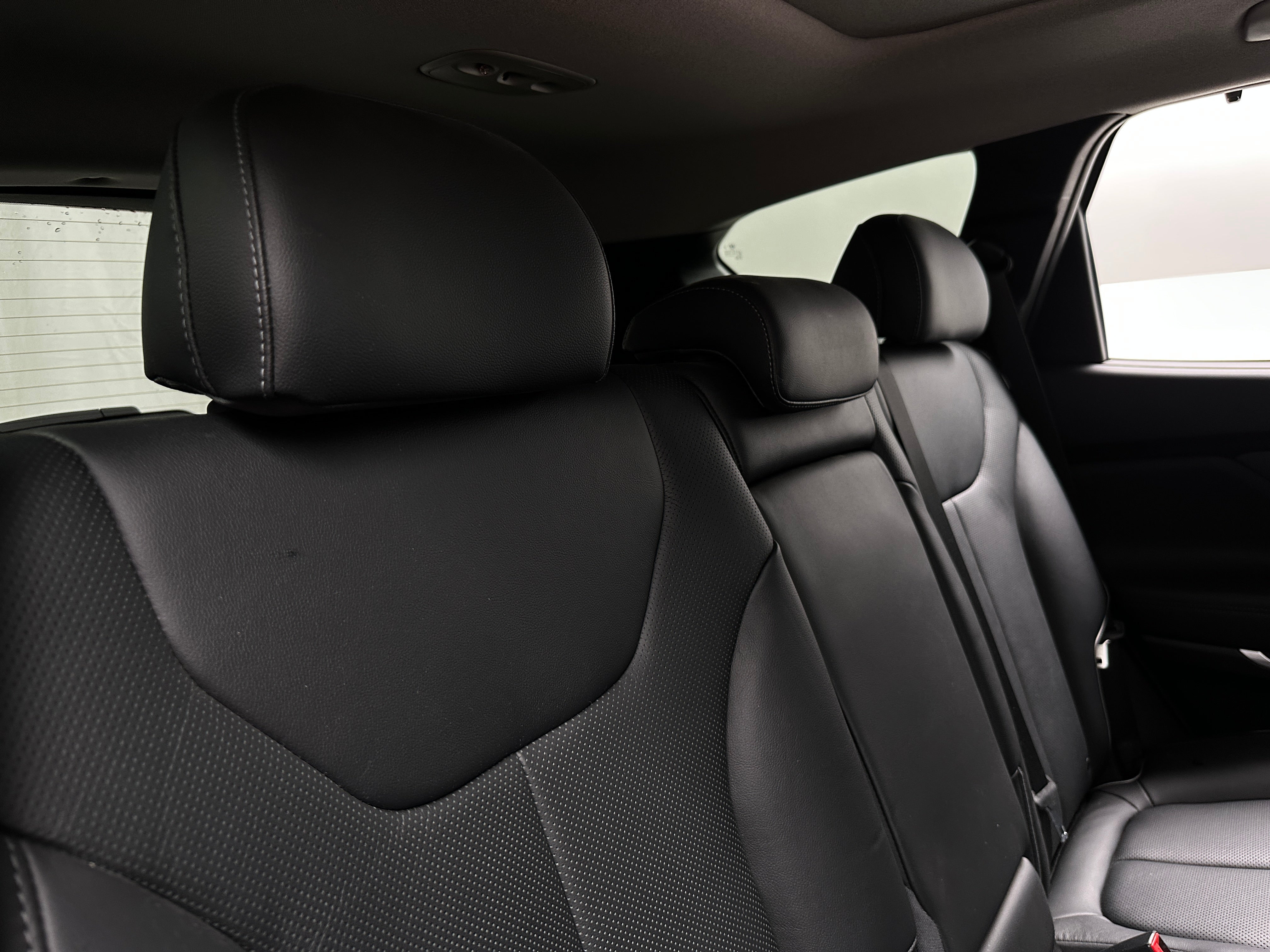 2022 Hyundai Santa Fe Limited 5