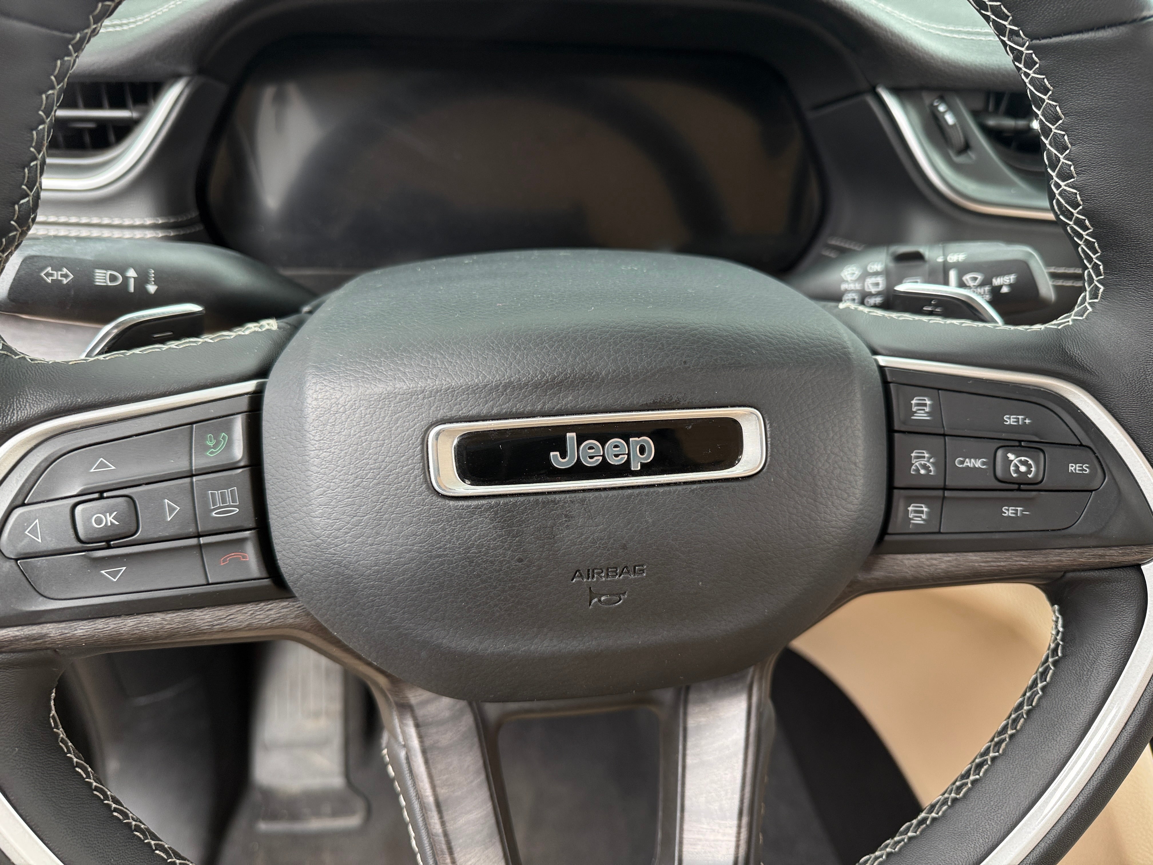 2021 Jeep Grand Cherokee L Limited Edition 4