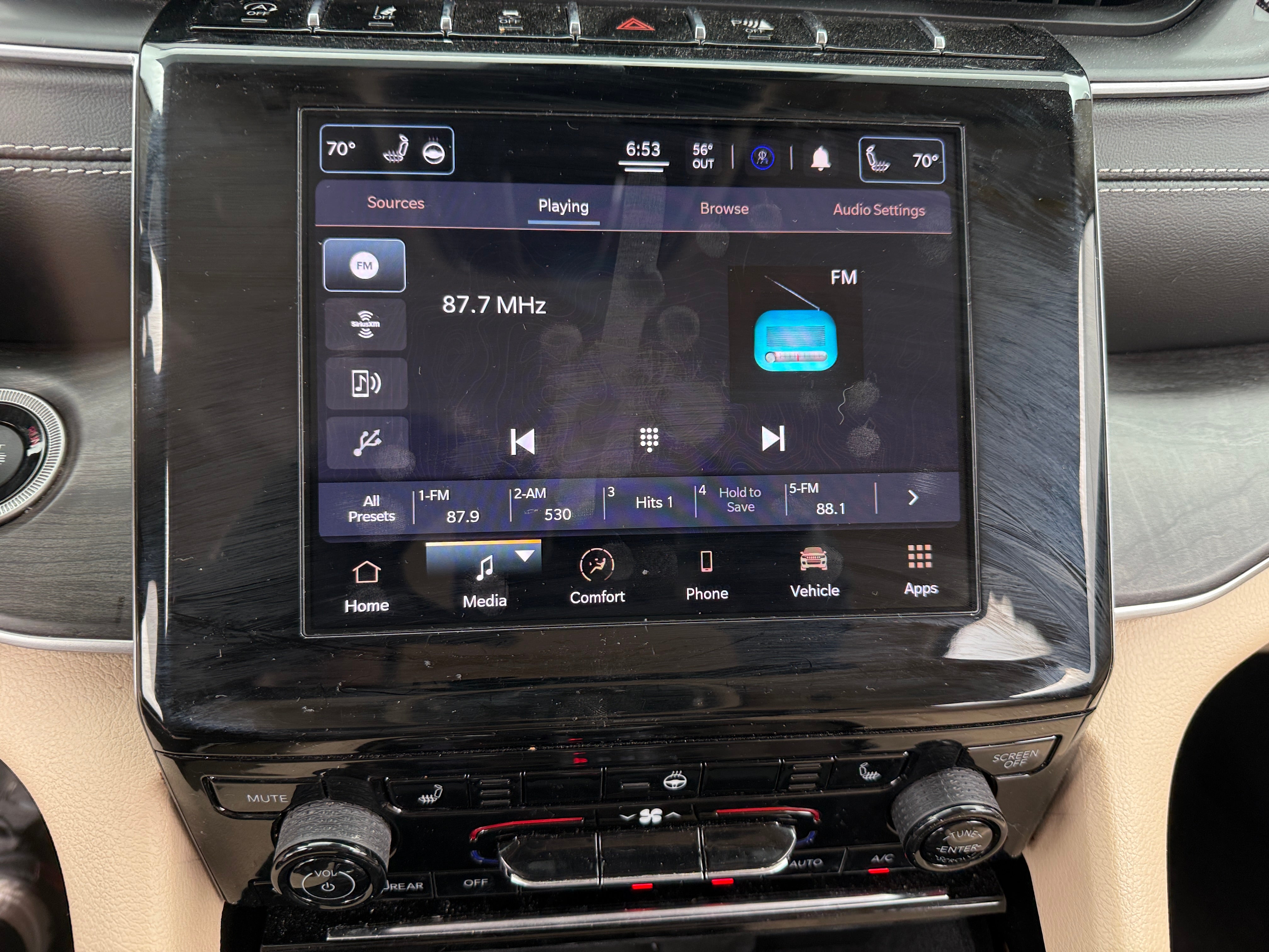 2021 Jeep Grand Cherokee L Limited Edition 3