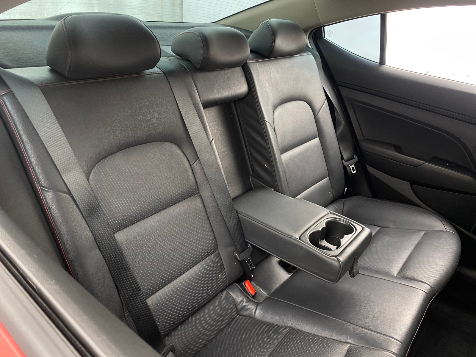 Thumbnail: 2018 Hyundai Elantra - 6