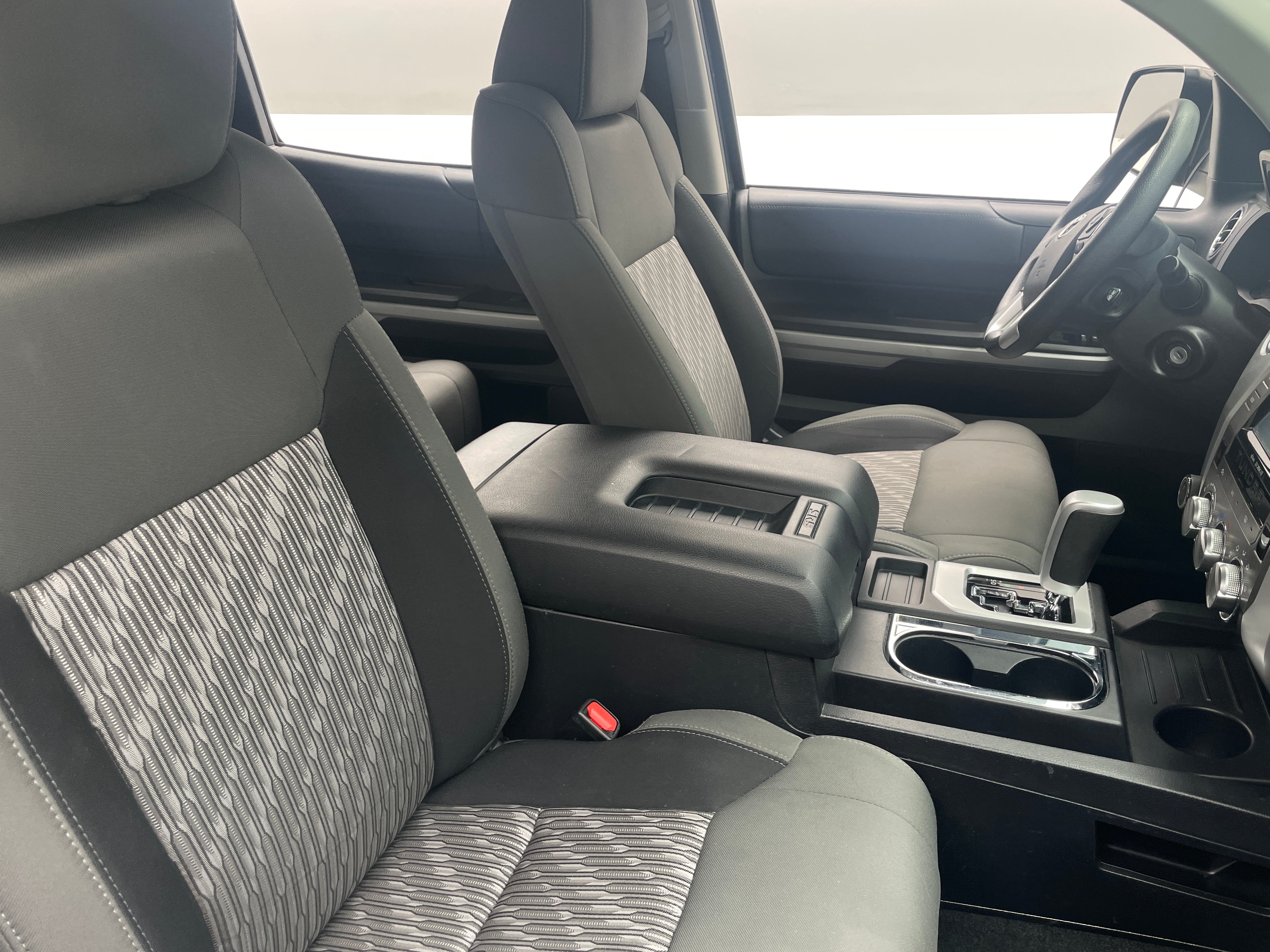 2018 Toyota Tundra SR5 2