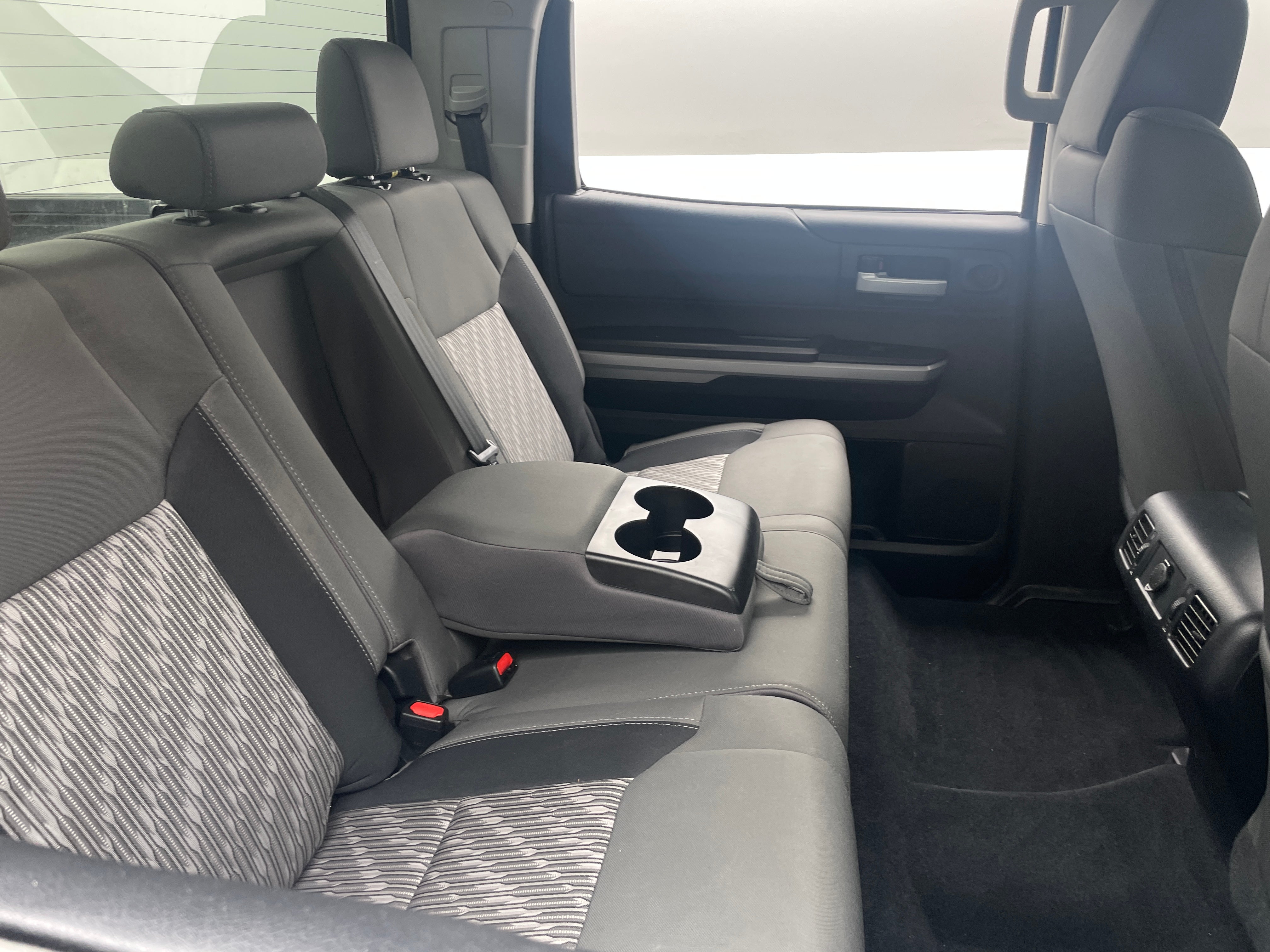 2018 Toyota Tundra SR5 6
