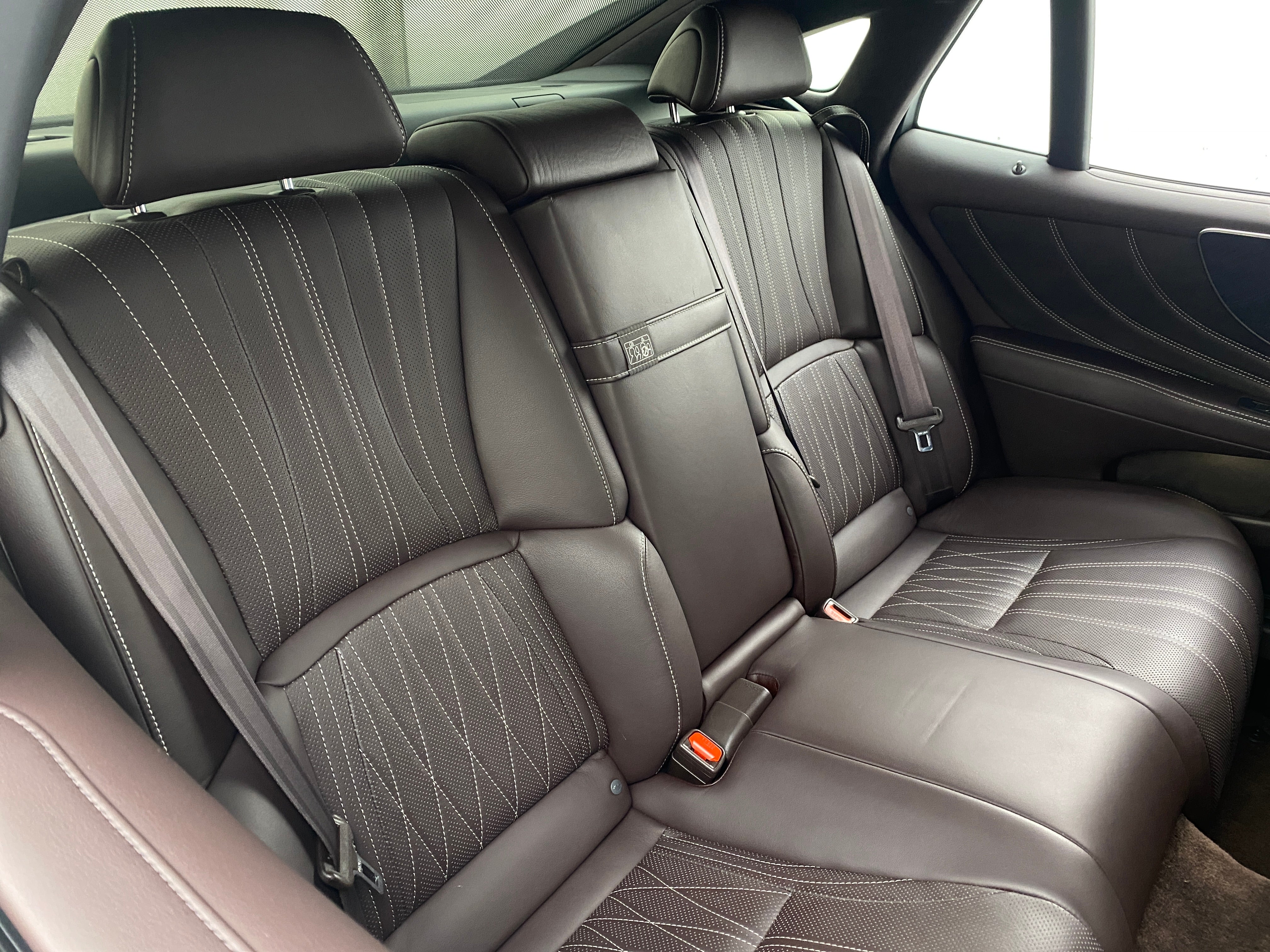 2019 Lexus LS 500 6
