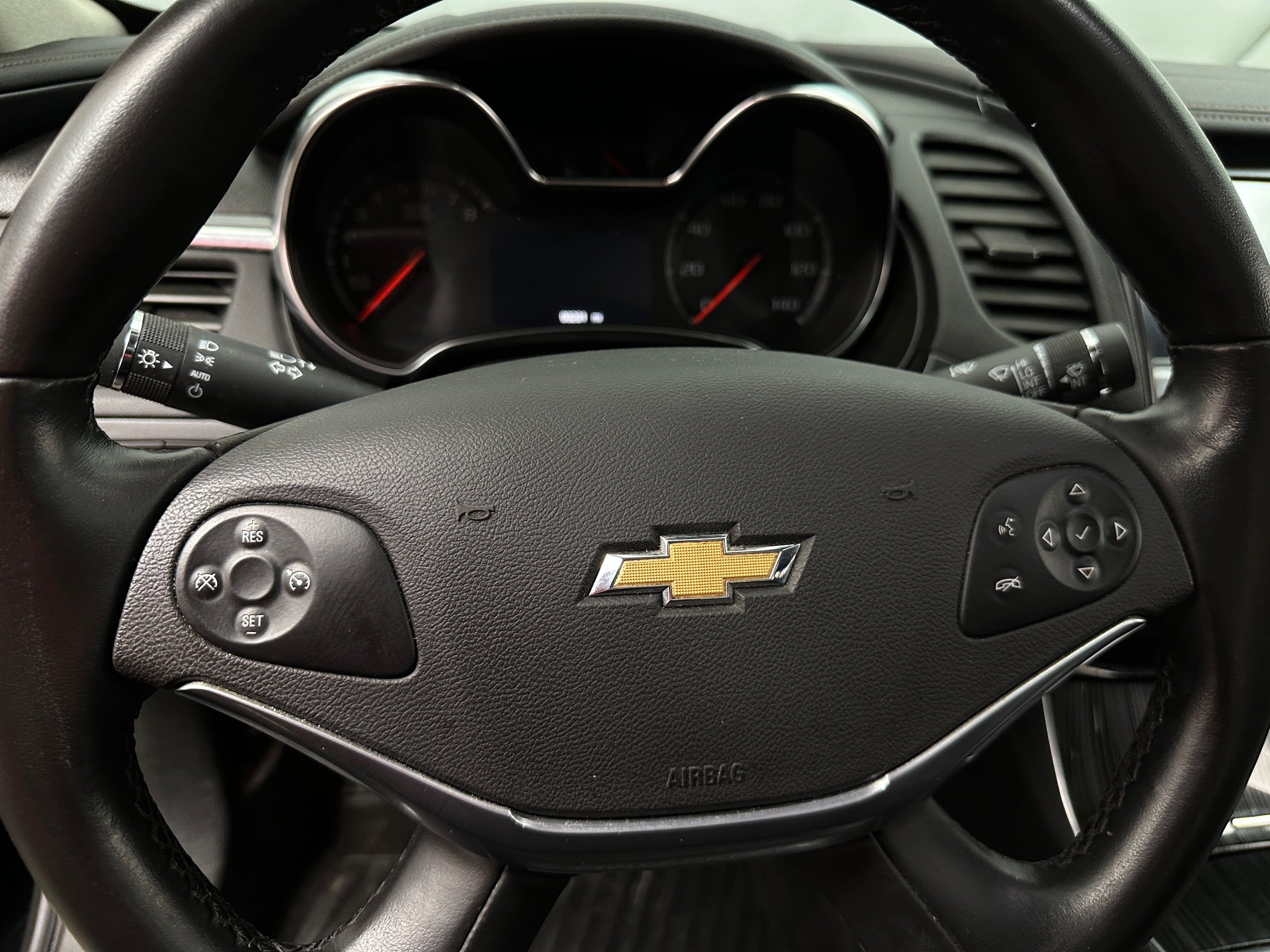 2016 Chevrolet Impala LT 4