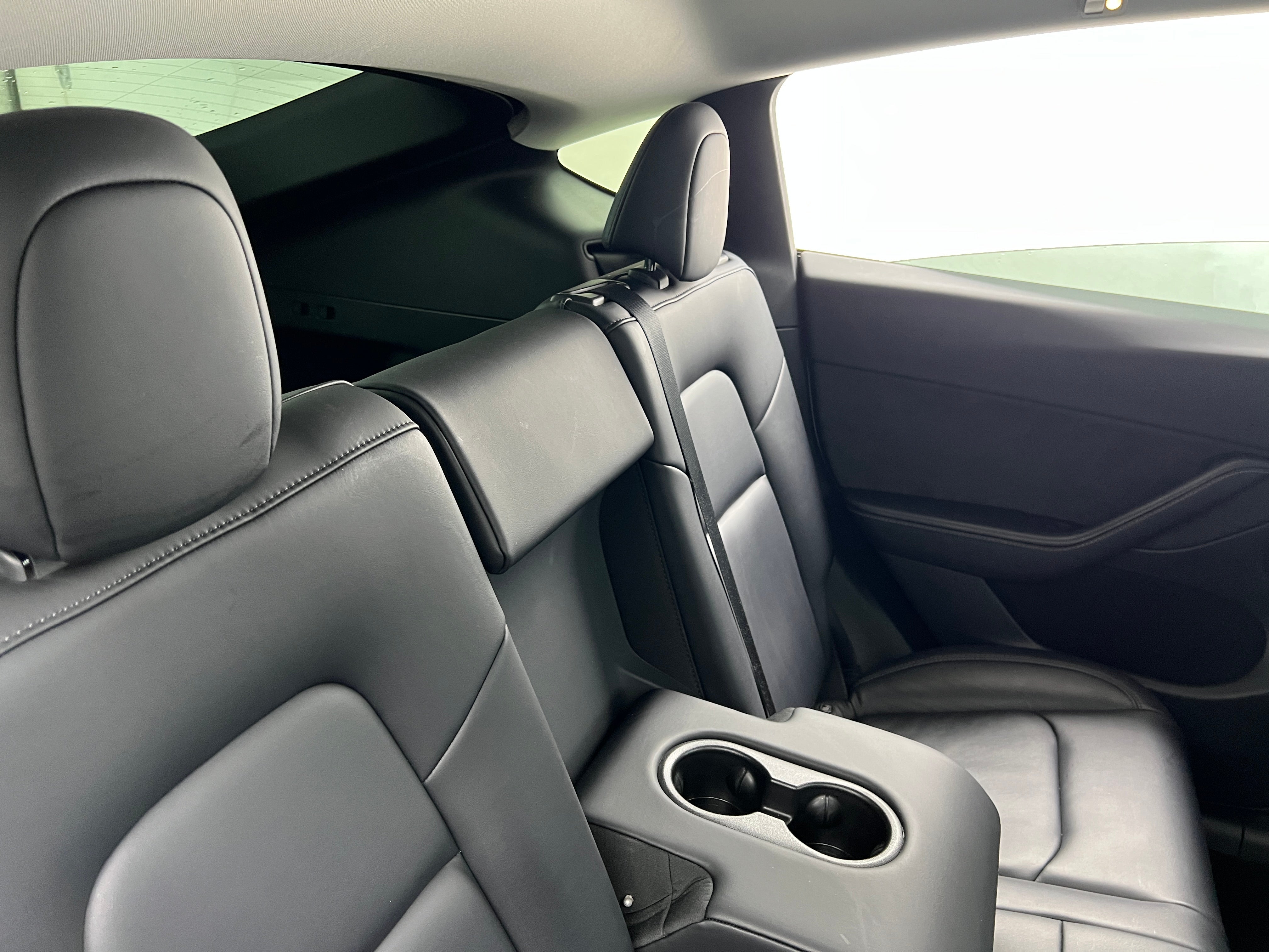 2022 Tesla Model Y Long Range 5
