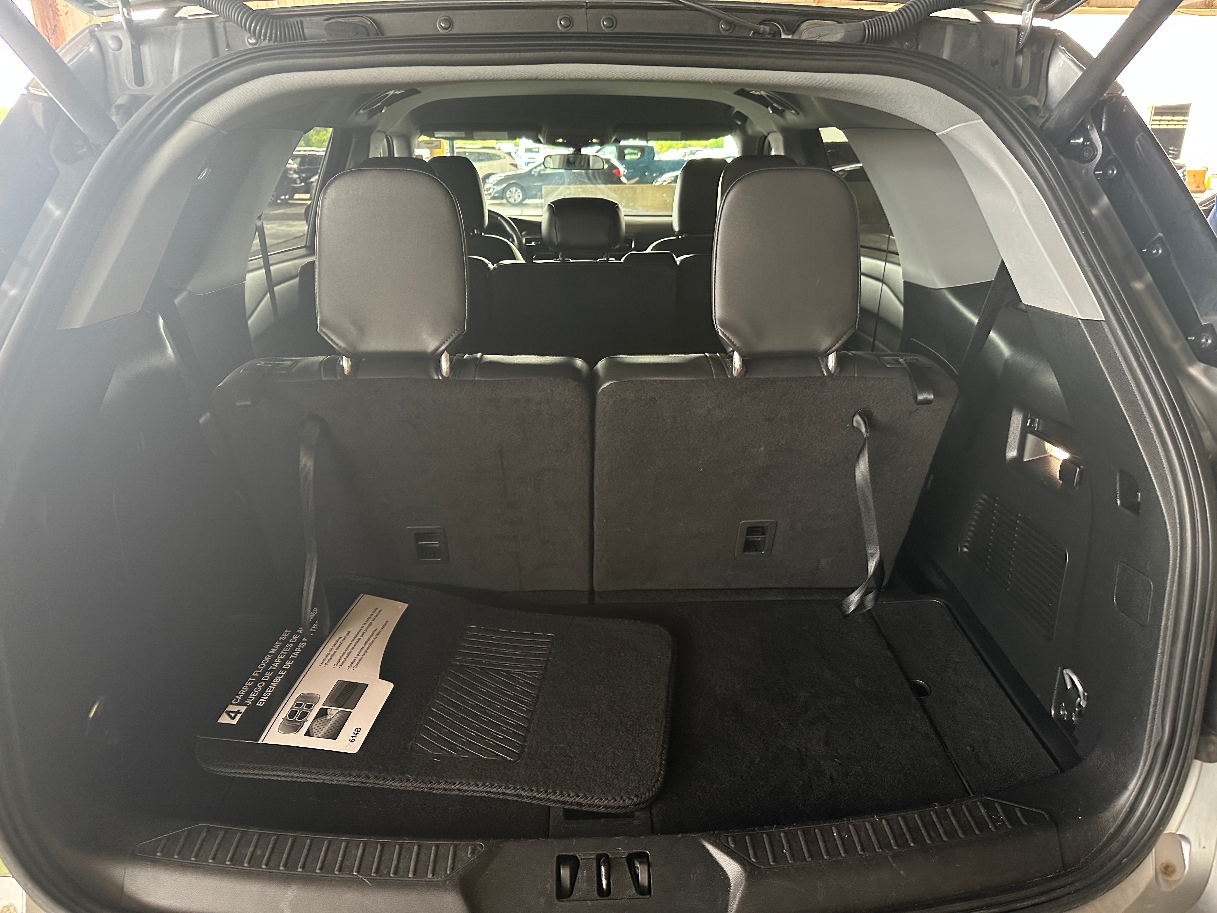 2024 Ford Explorer XLT 7