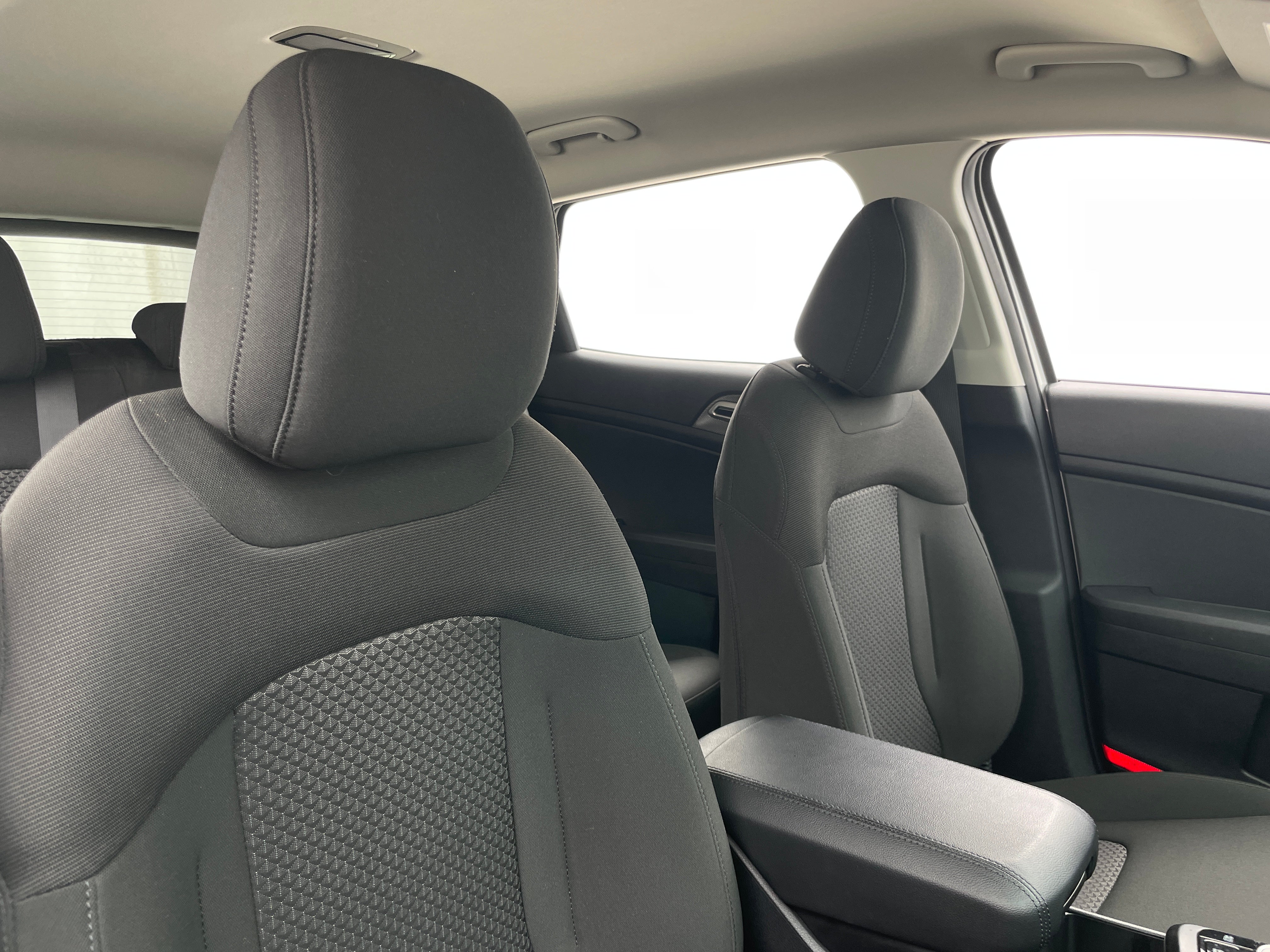 2024 Kia Sportage LX 2