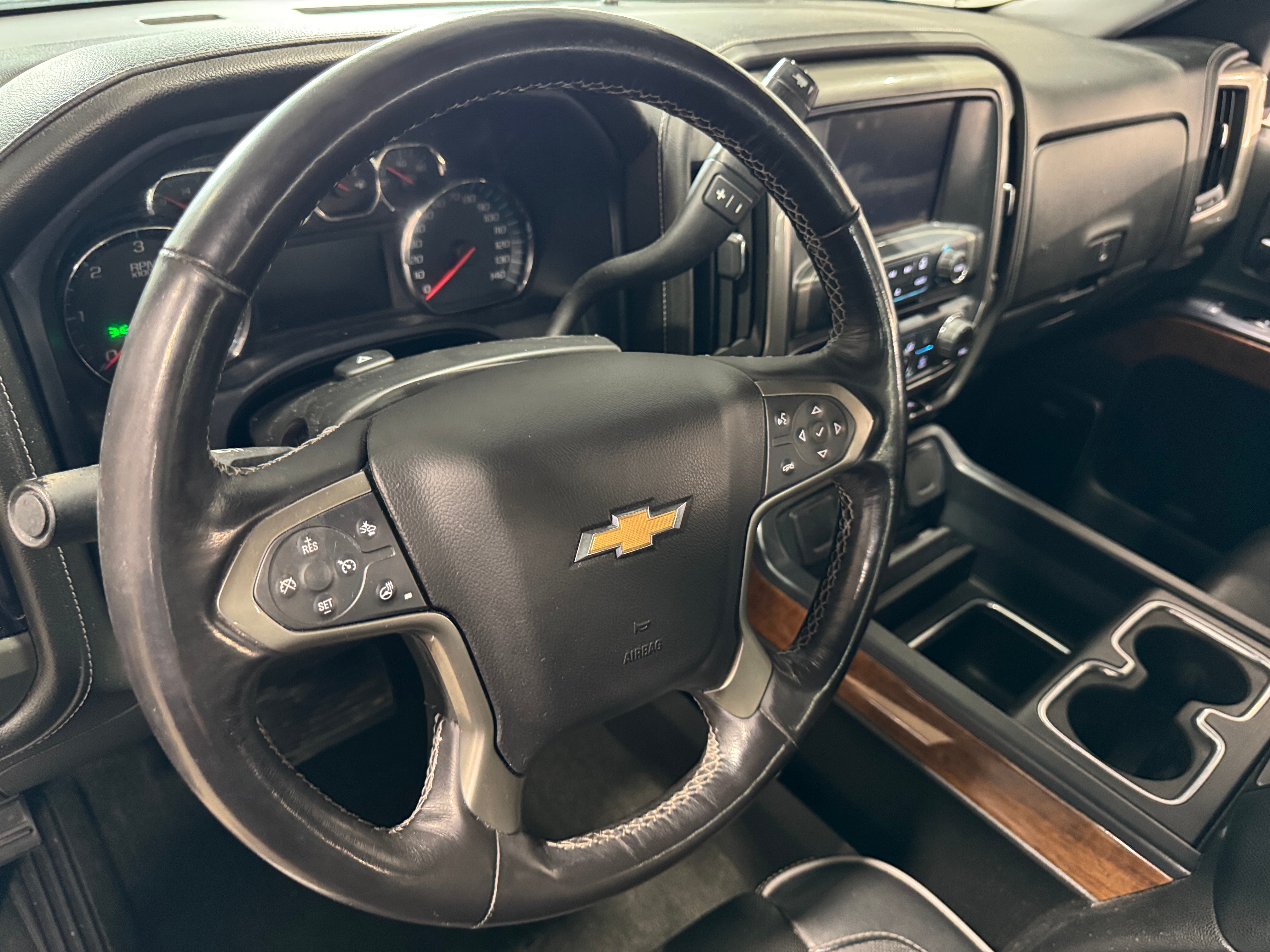 2018 Chevrolet Silverado 1500 High Country 2