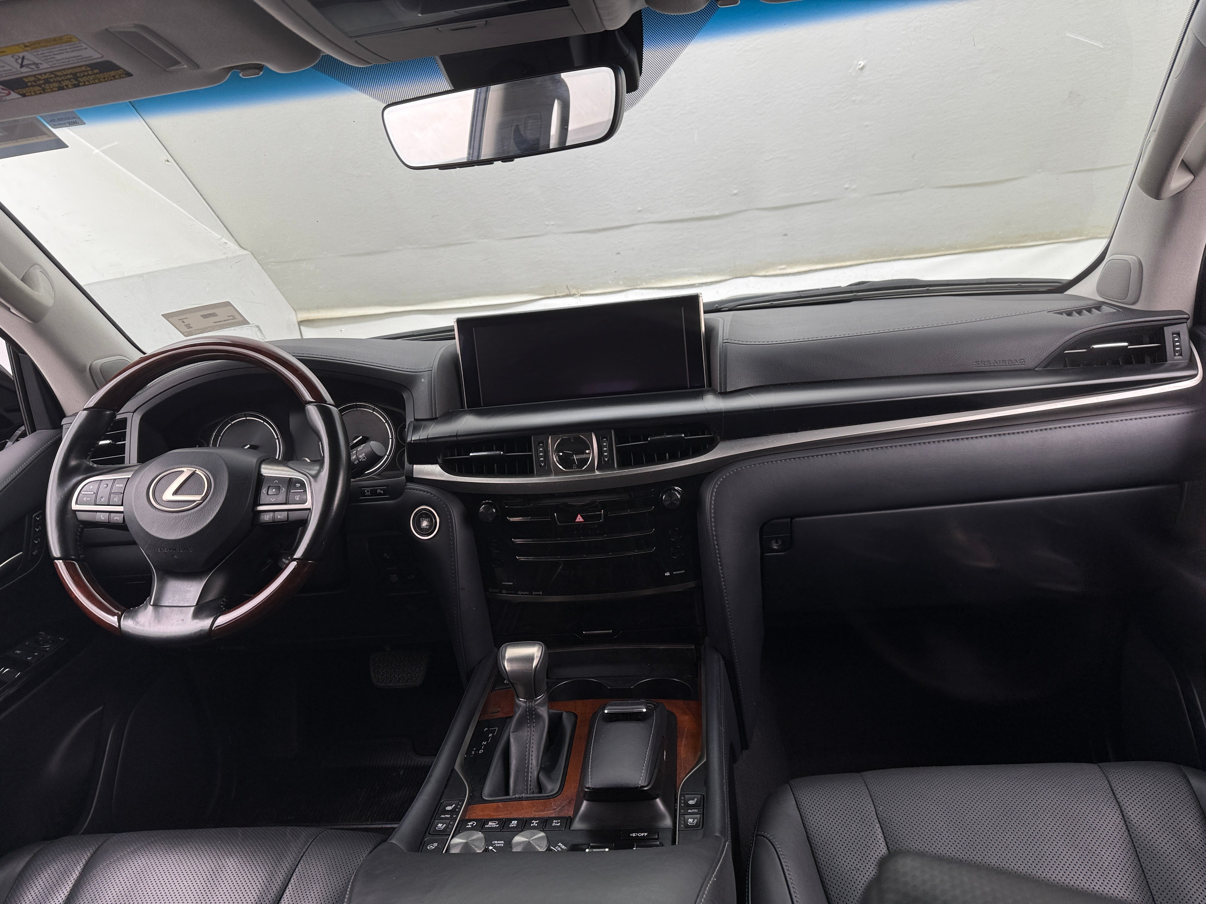 2020 Lexus LX 570 2