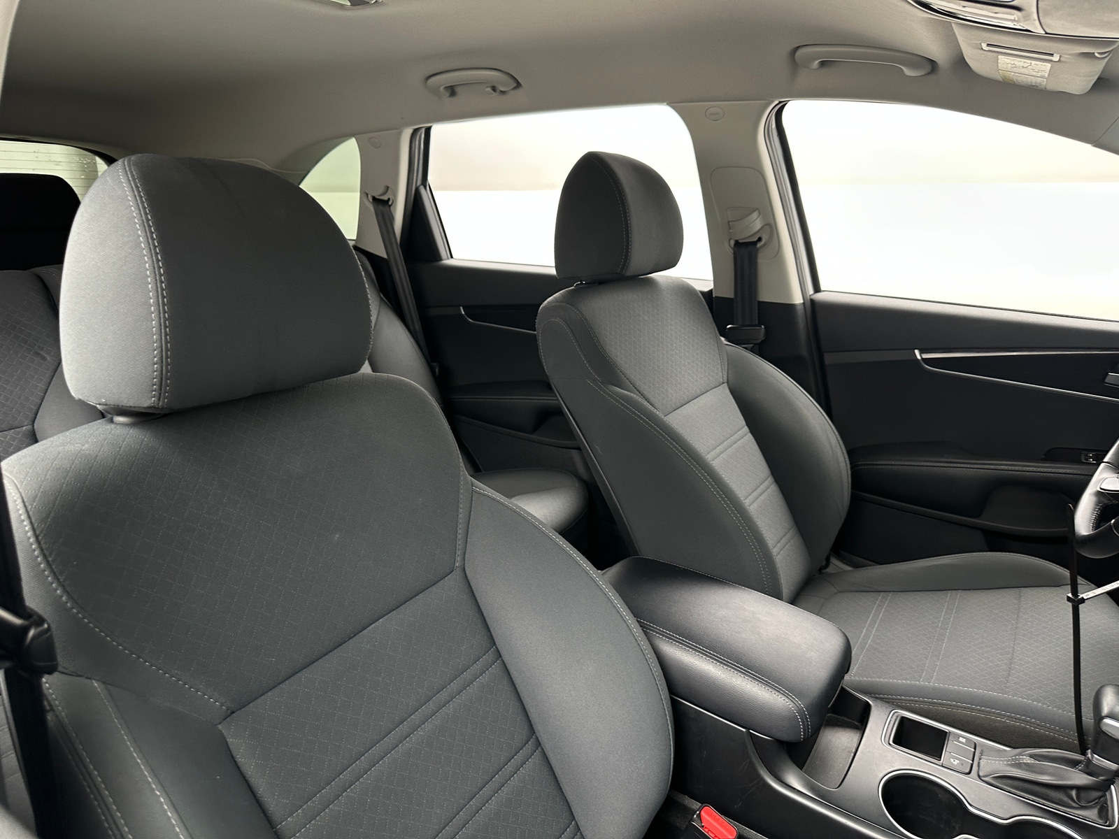 Thumbnail: 2019 Kia Sorento - 2