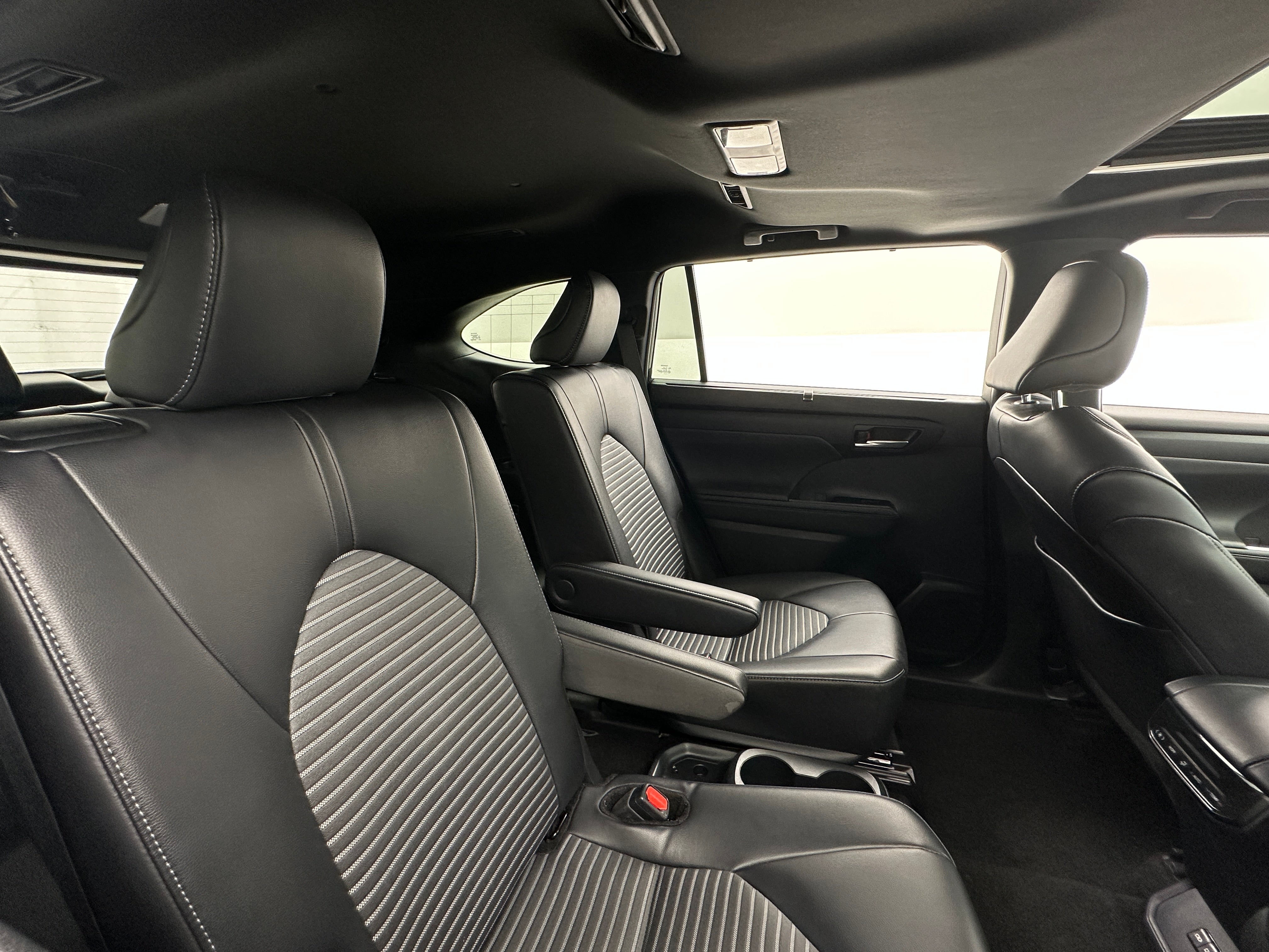 2024 Toyota Highlander XSE 6